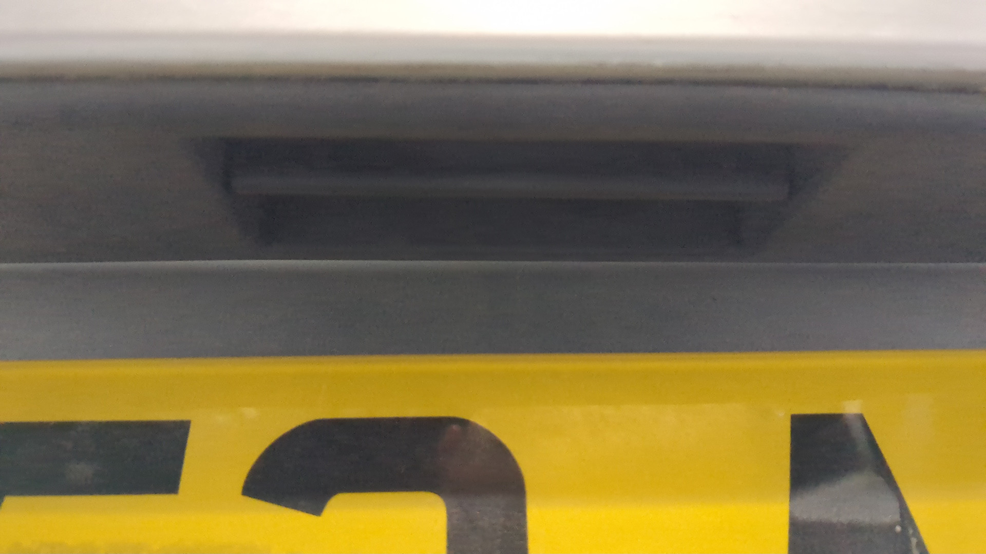 Дверь багажника