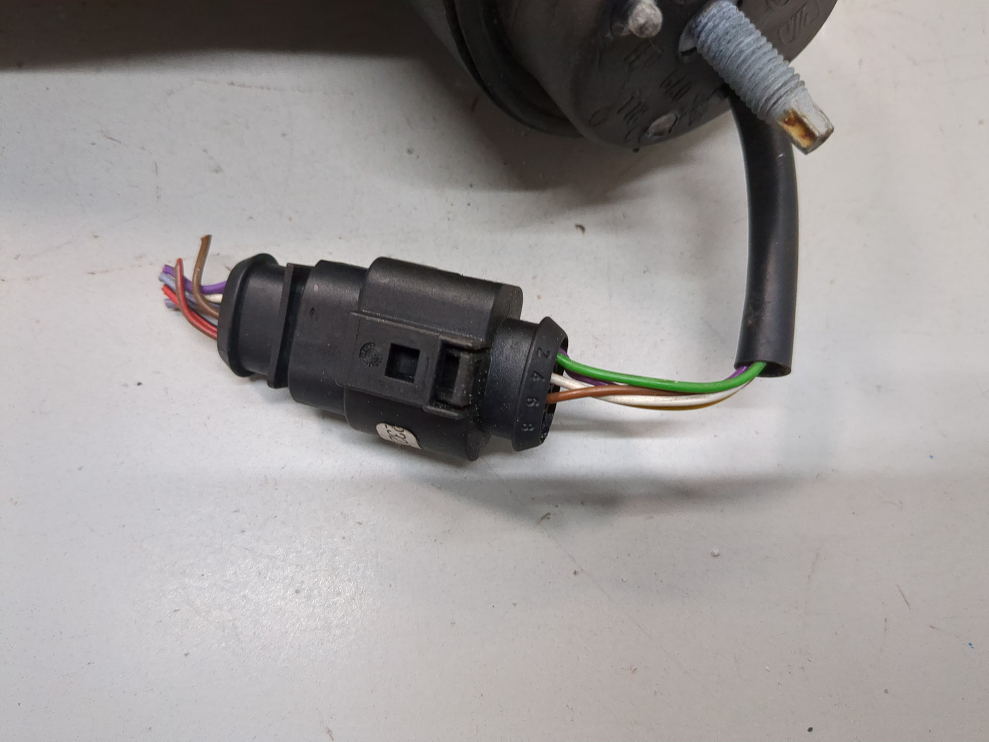 Зеркало левое электрическое