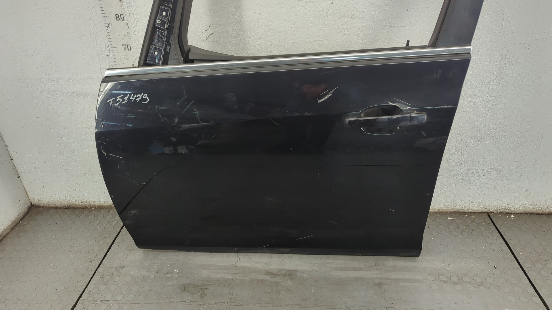 Дверь передняя левая