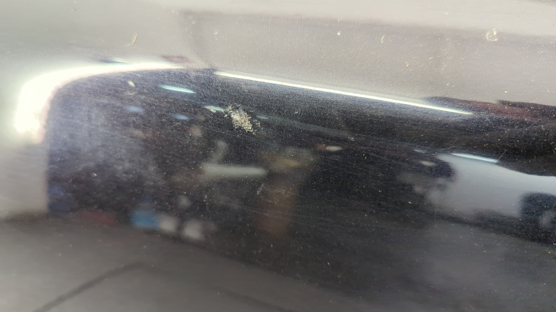 Дверь передняя левая