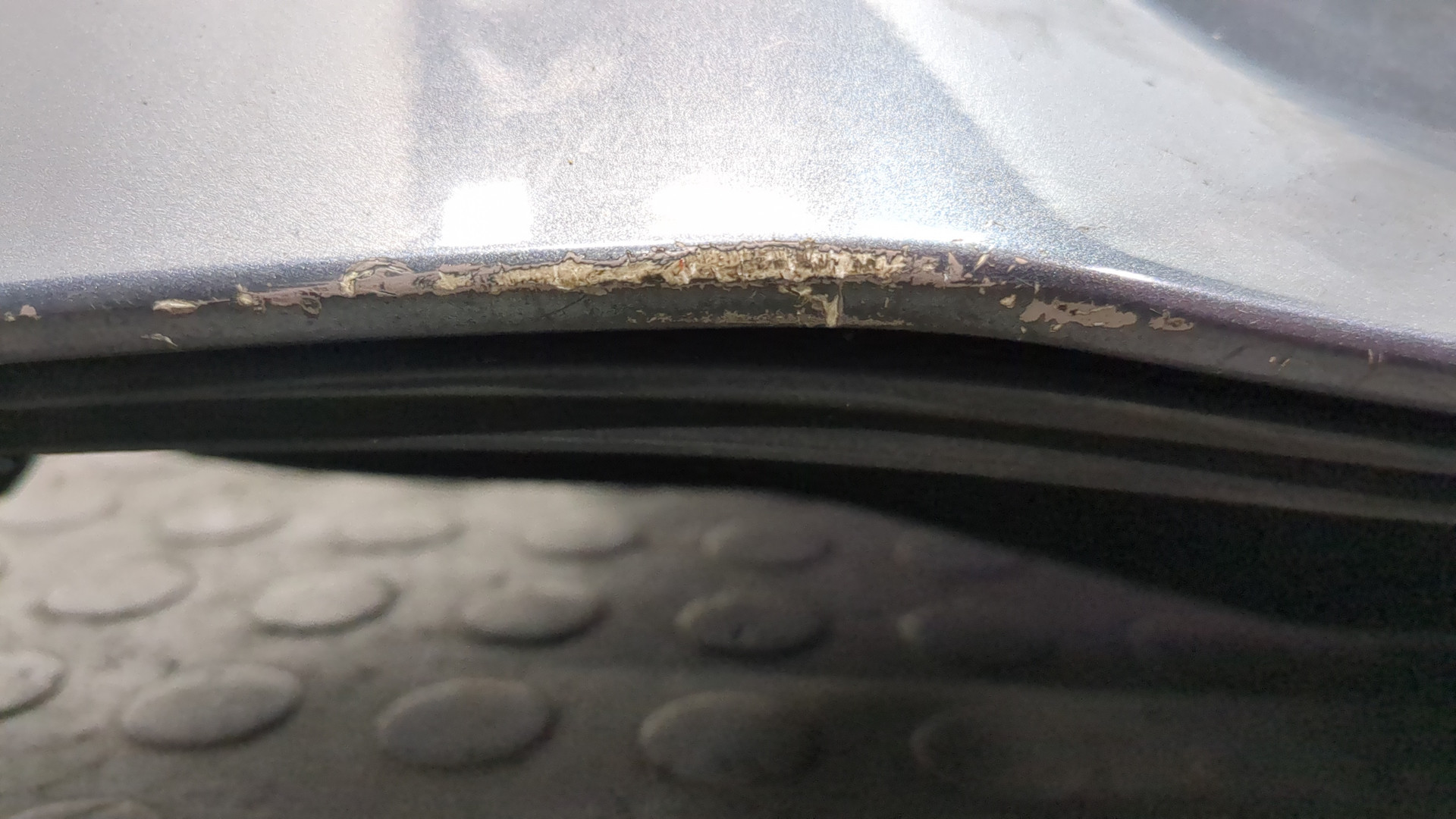 Дверь багажника