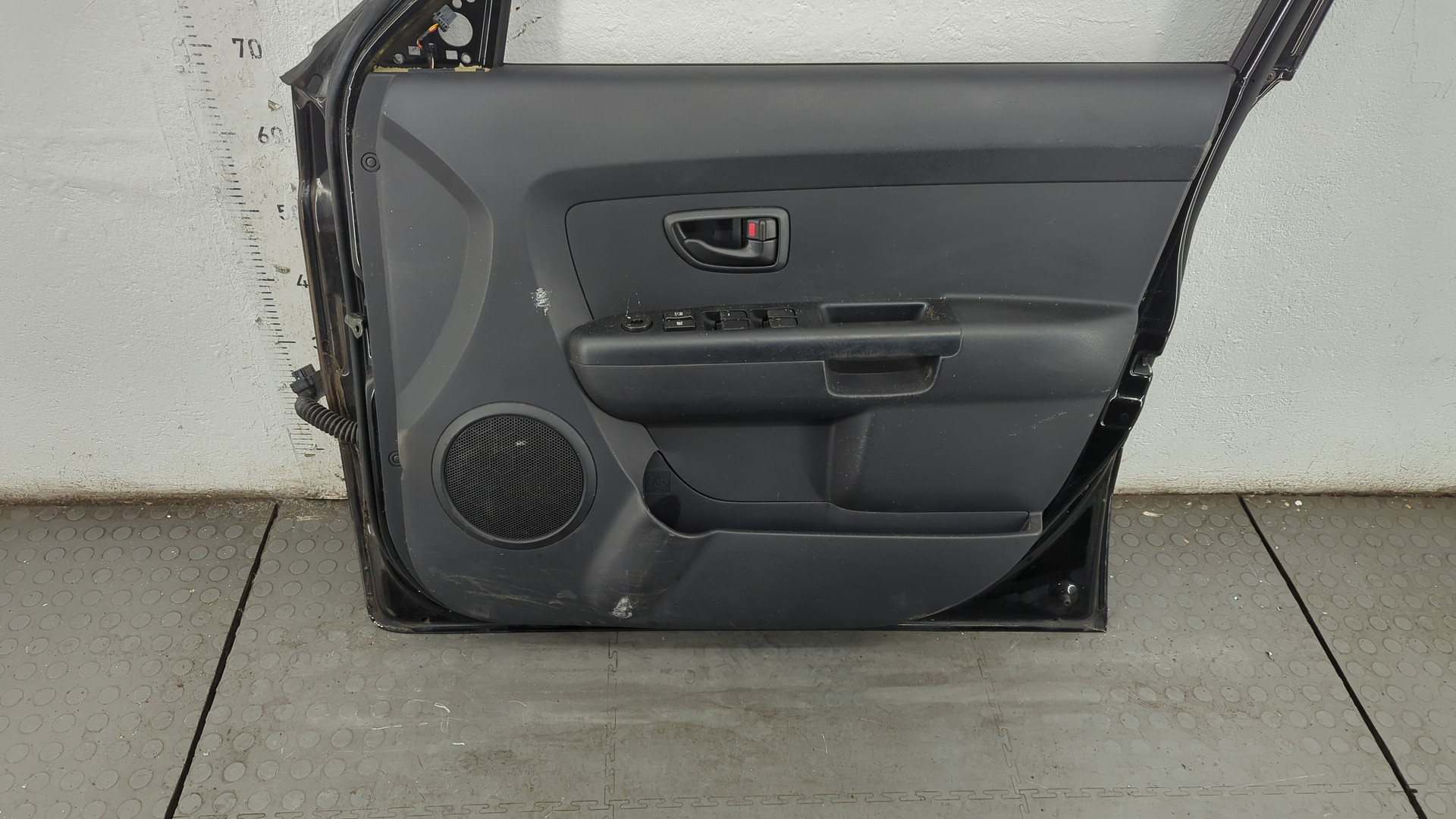 Дверь передняя правая