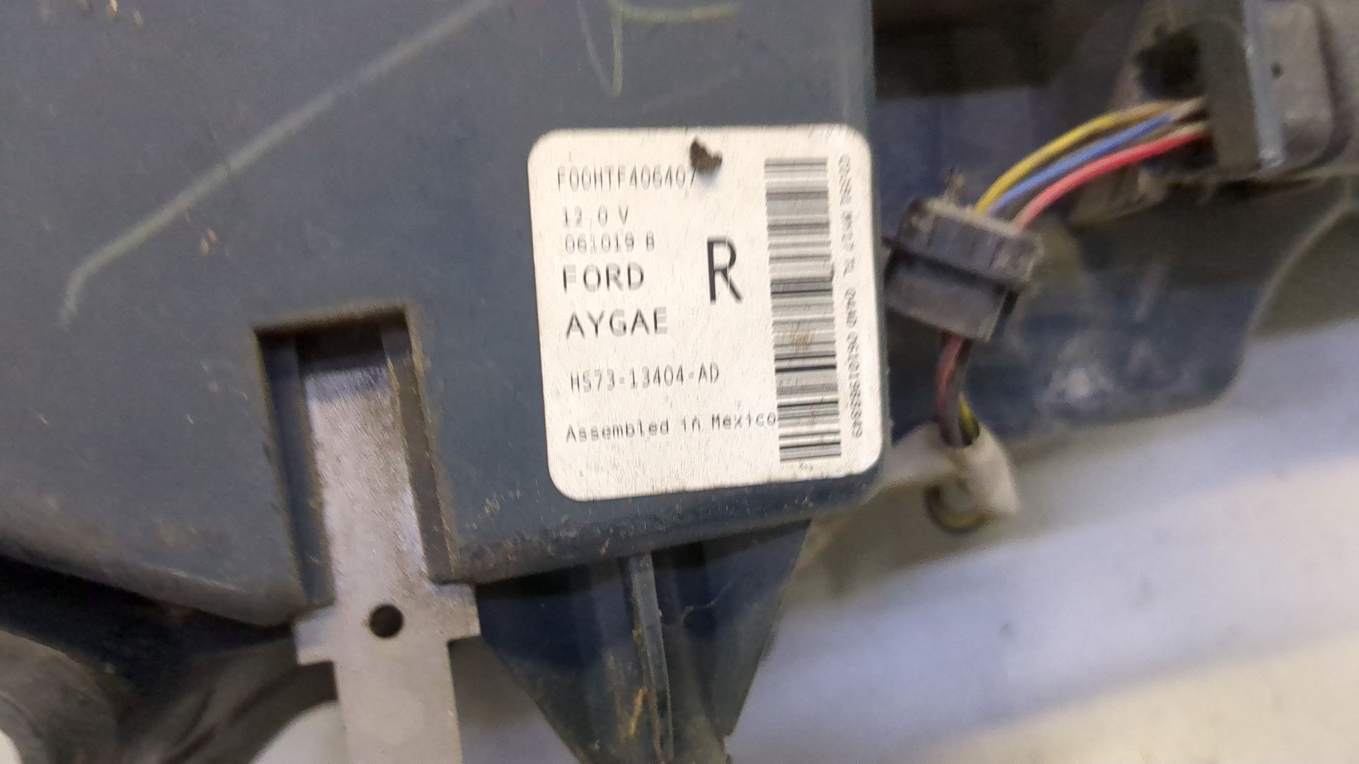 Фонарь задний правый