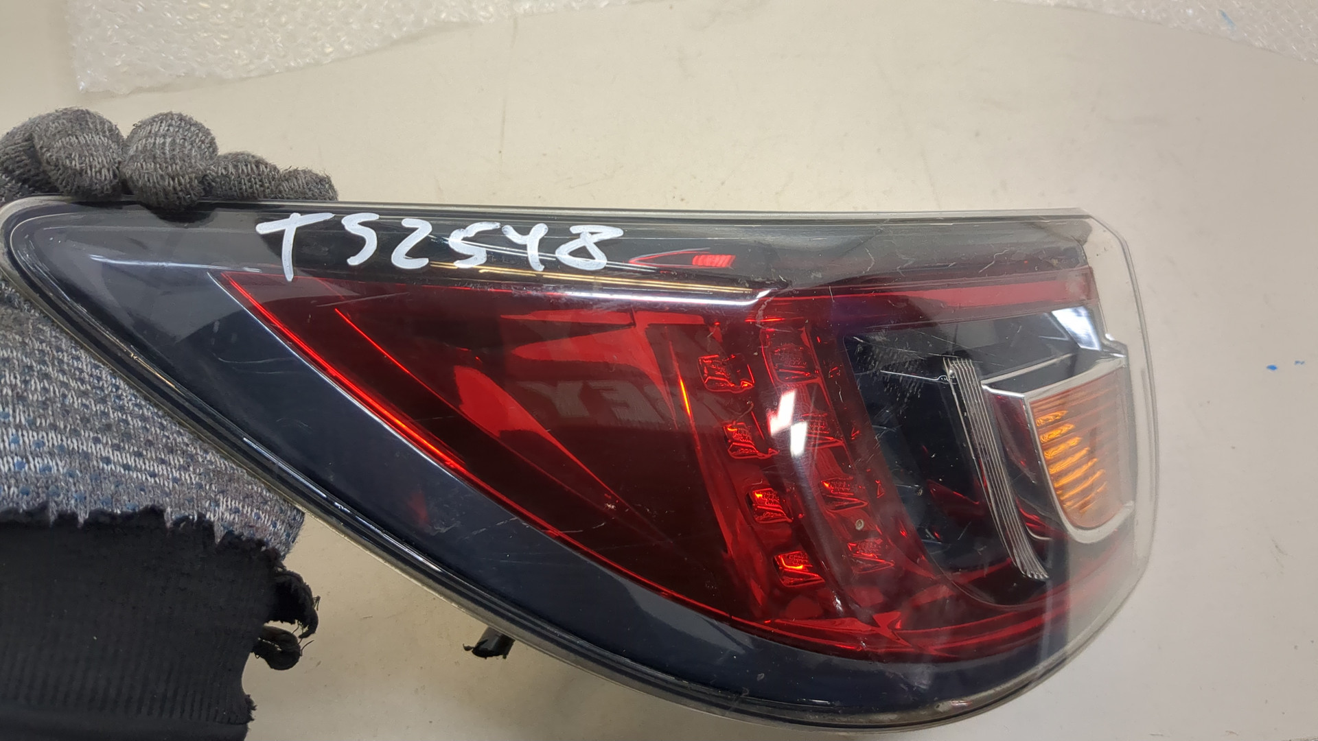 Фонарь задний левый