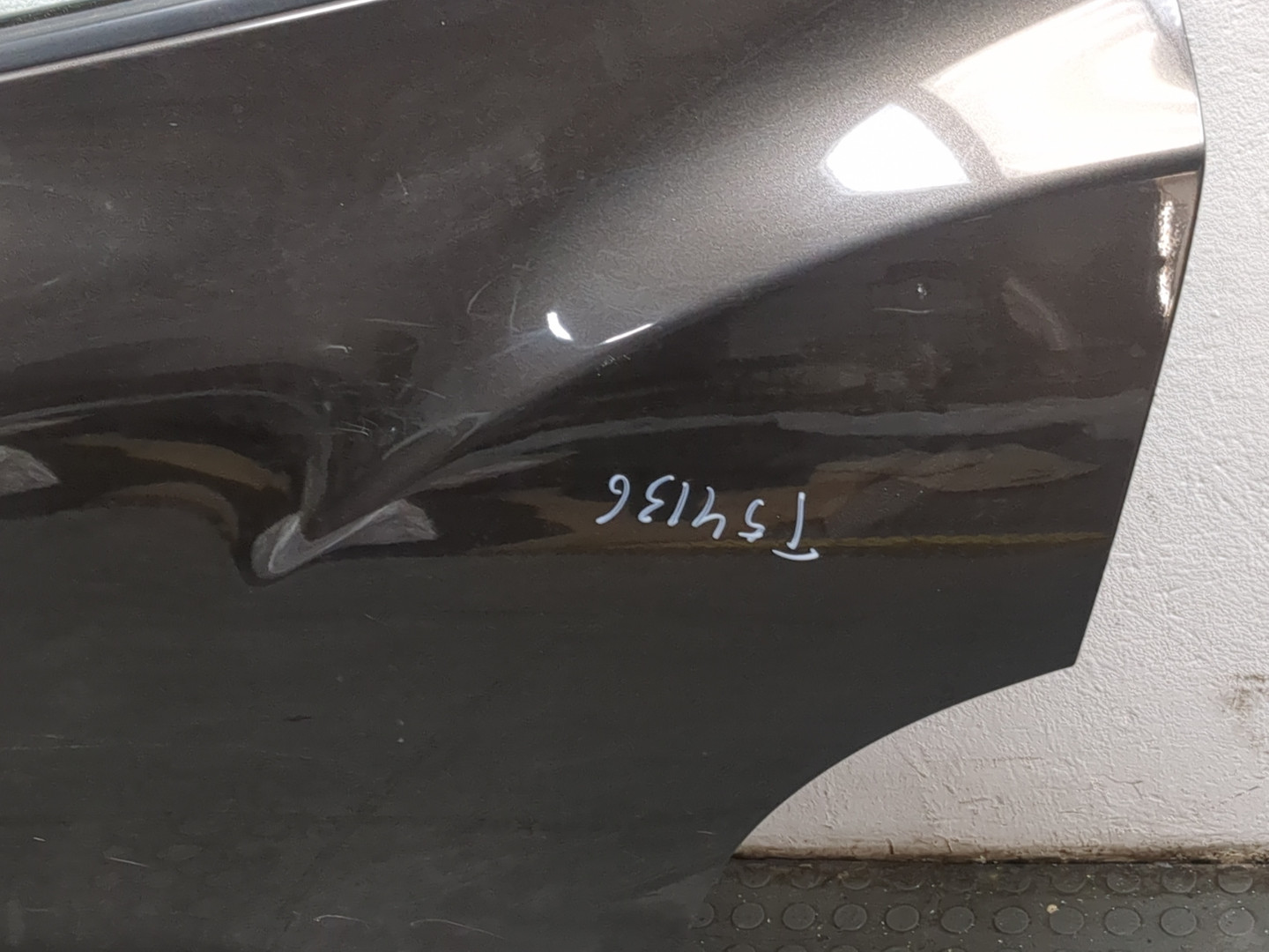 Дверь задняя левая