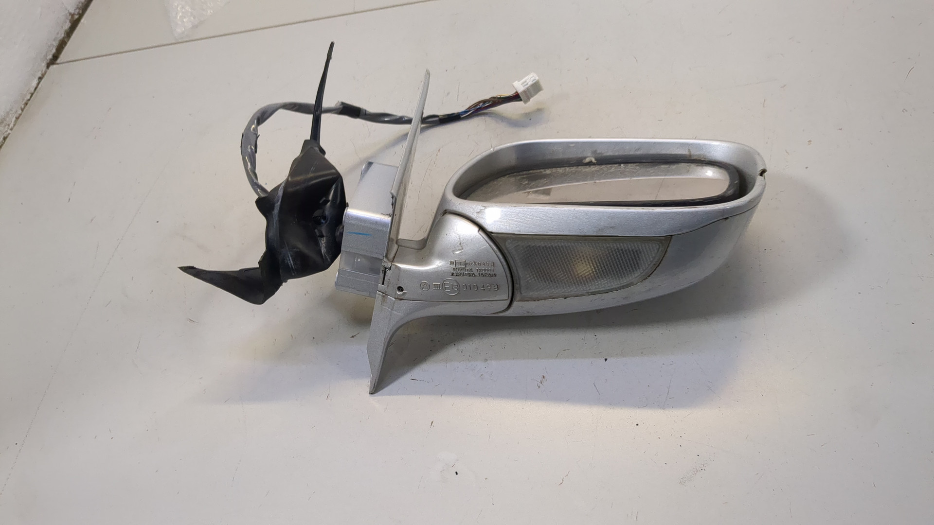 Зеркало правое электрическое