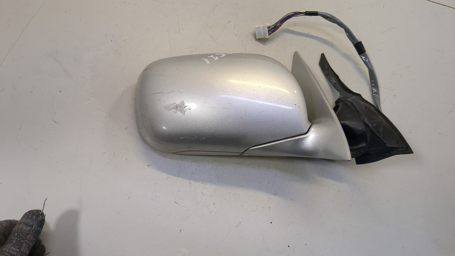 Зеркало правое электрическое