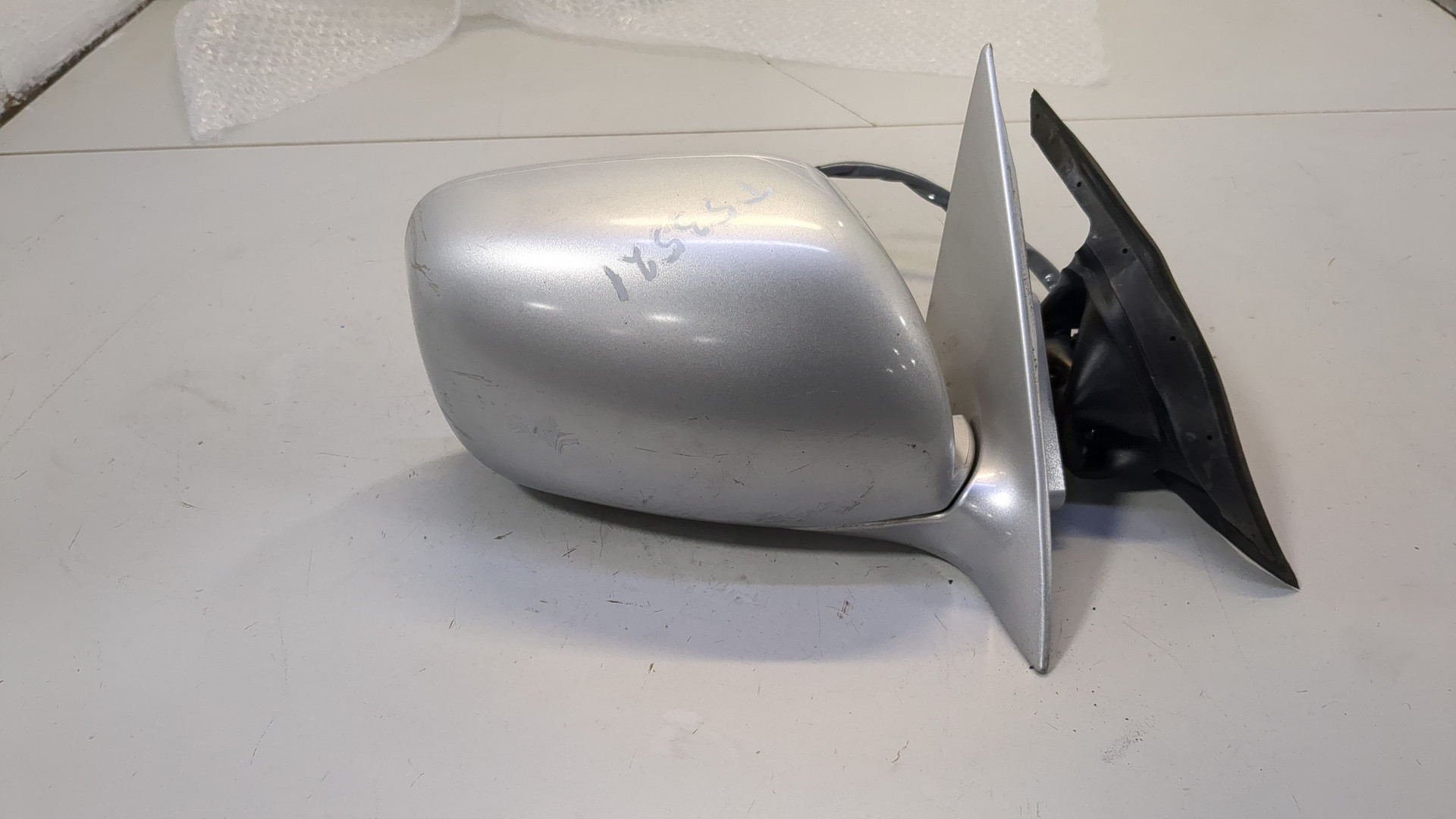 Зеркало правое электрическое