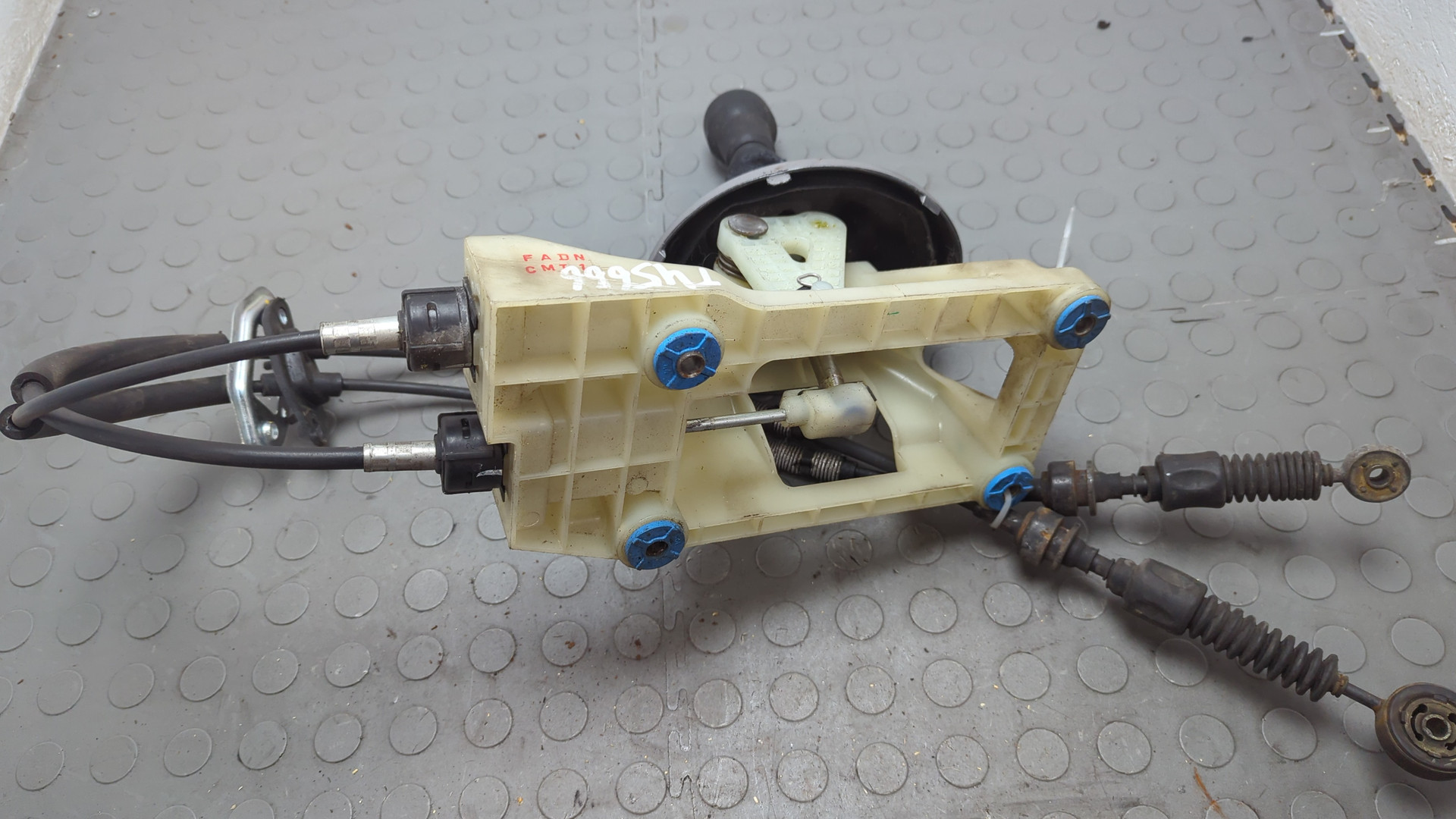 Кулиса МКПП / АКПП