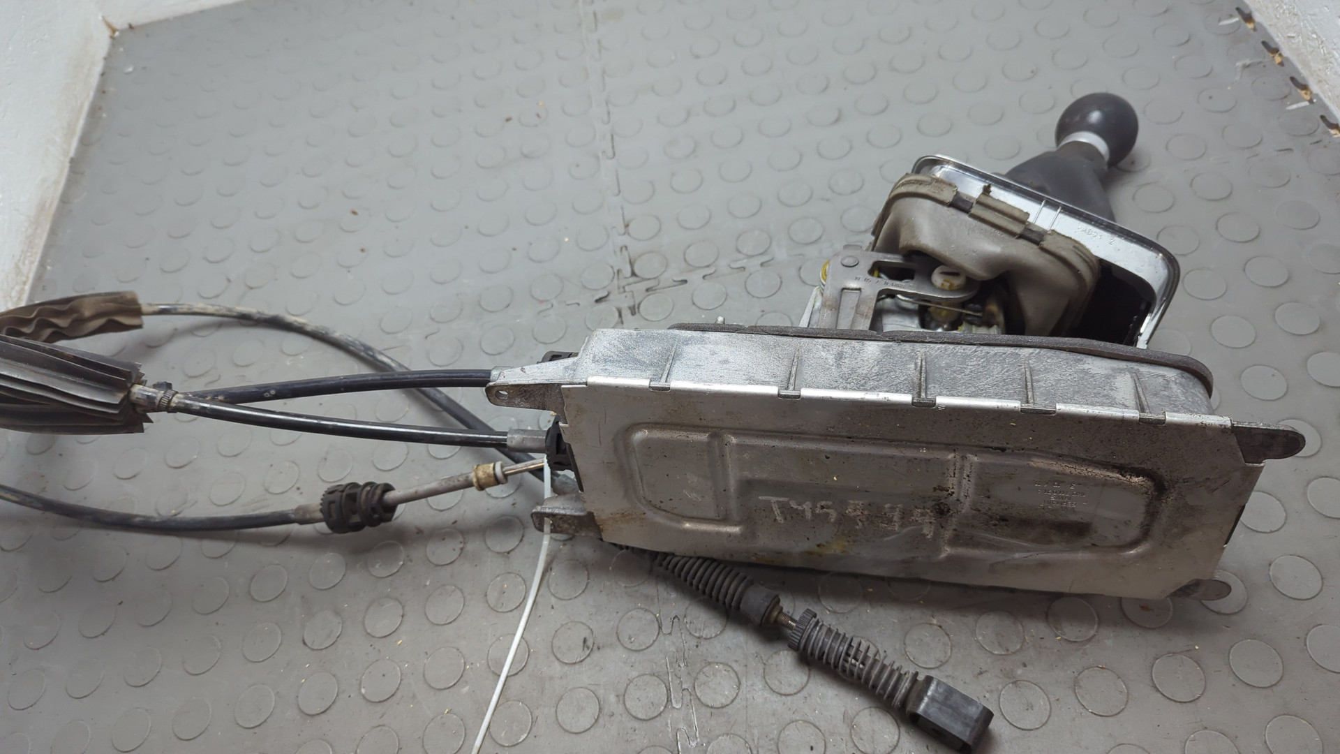 Кулиса МКПП / АКПП