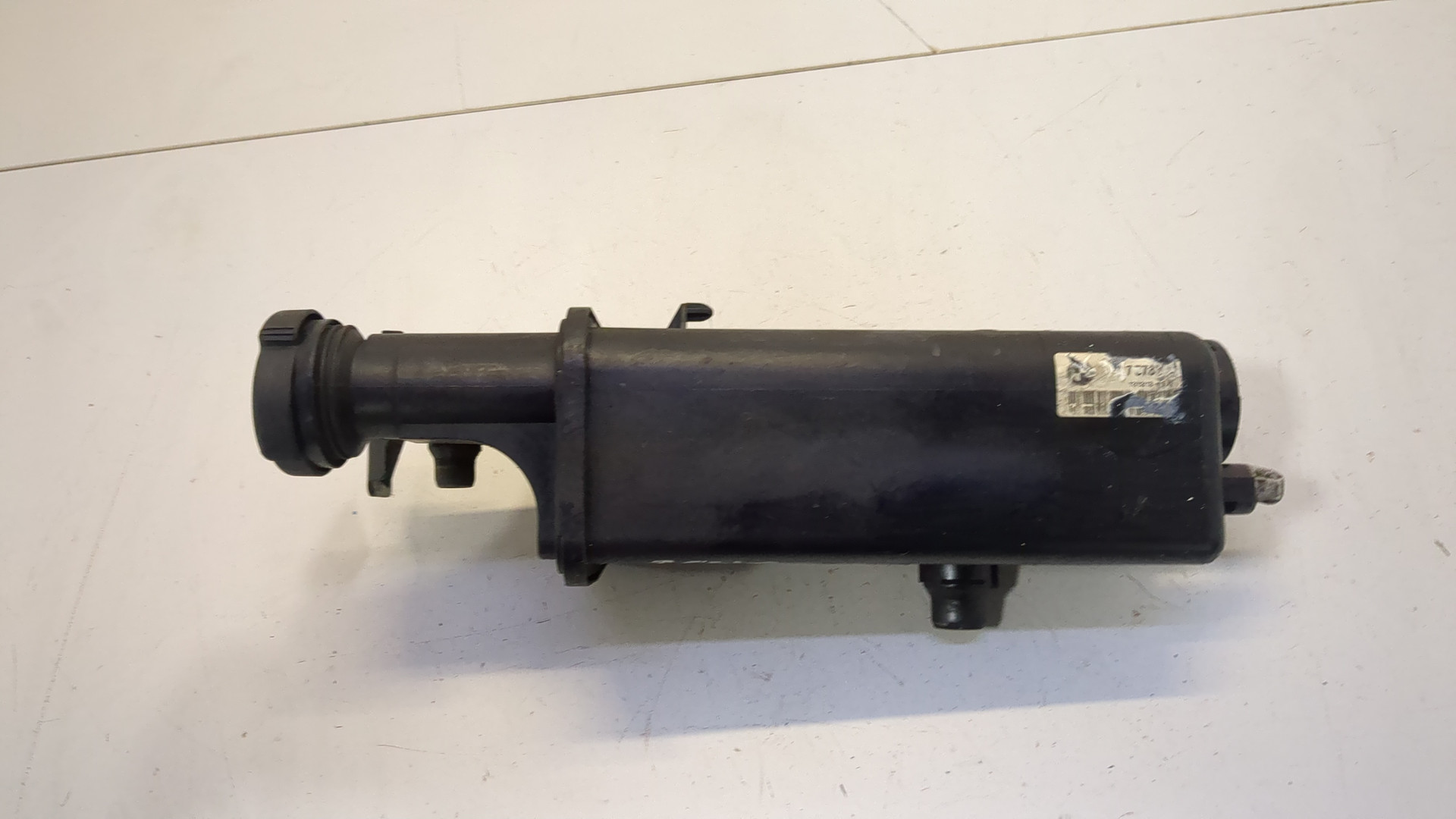 Бачок расширительный