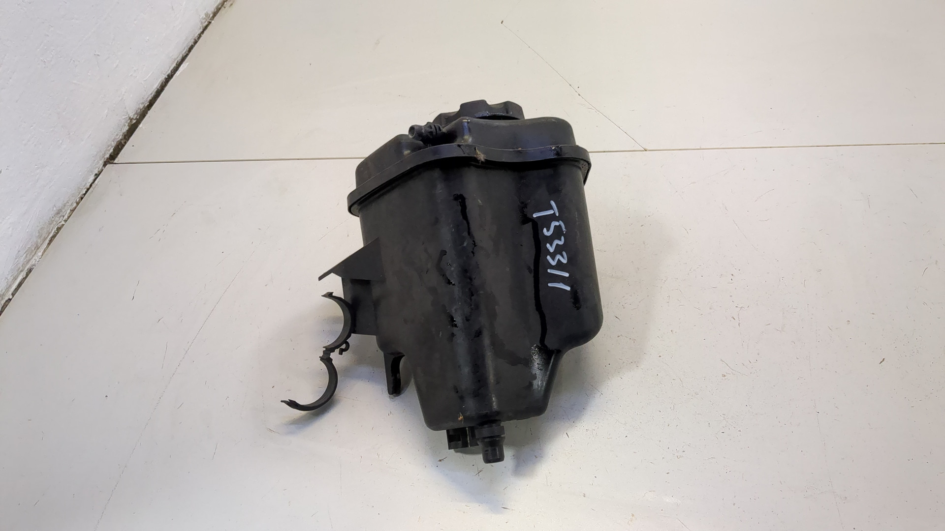 Бачок расширительный