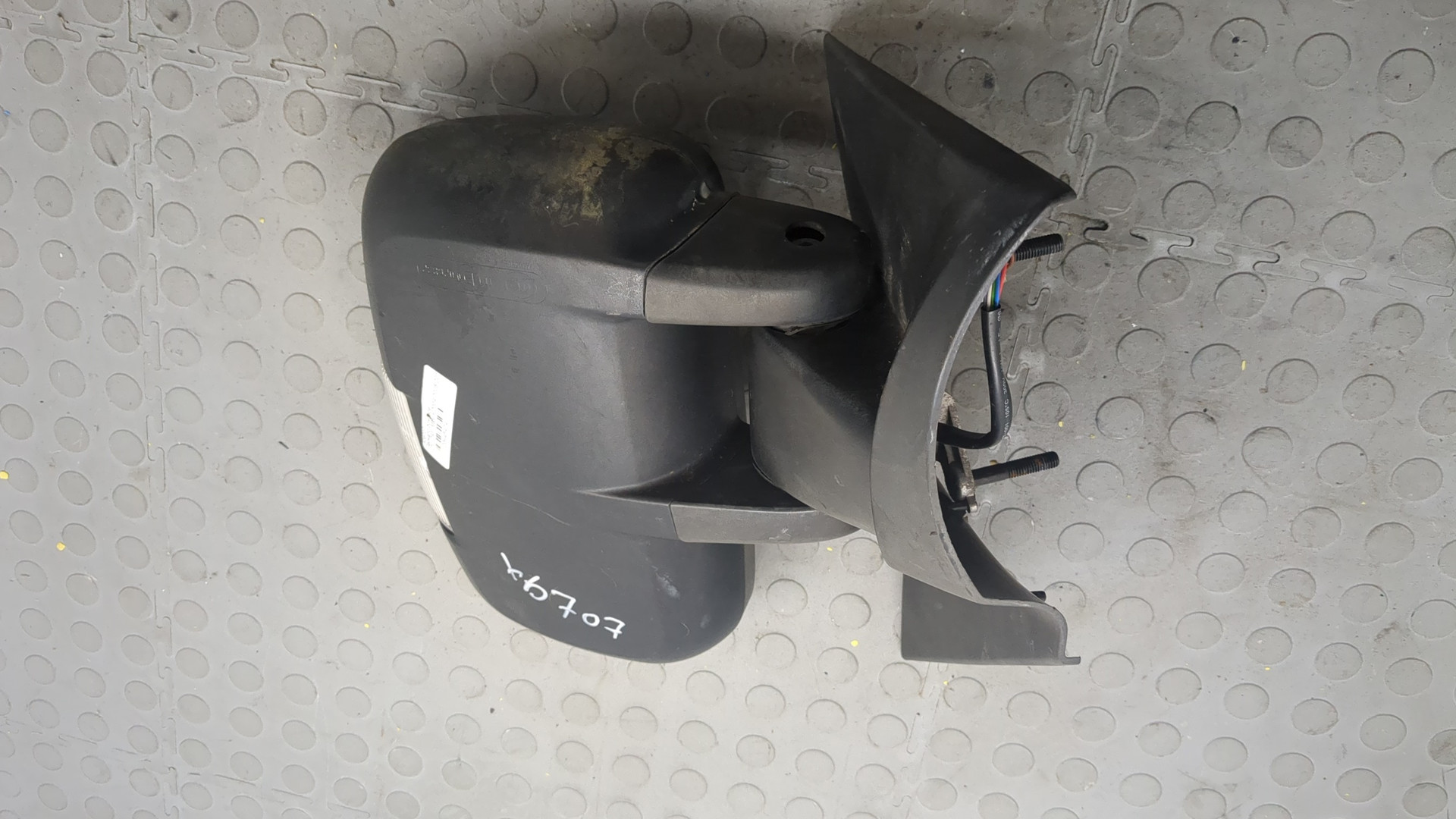 Зеркало левое электрическое