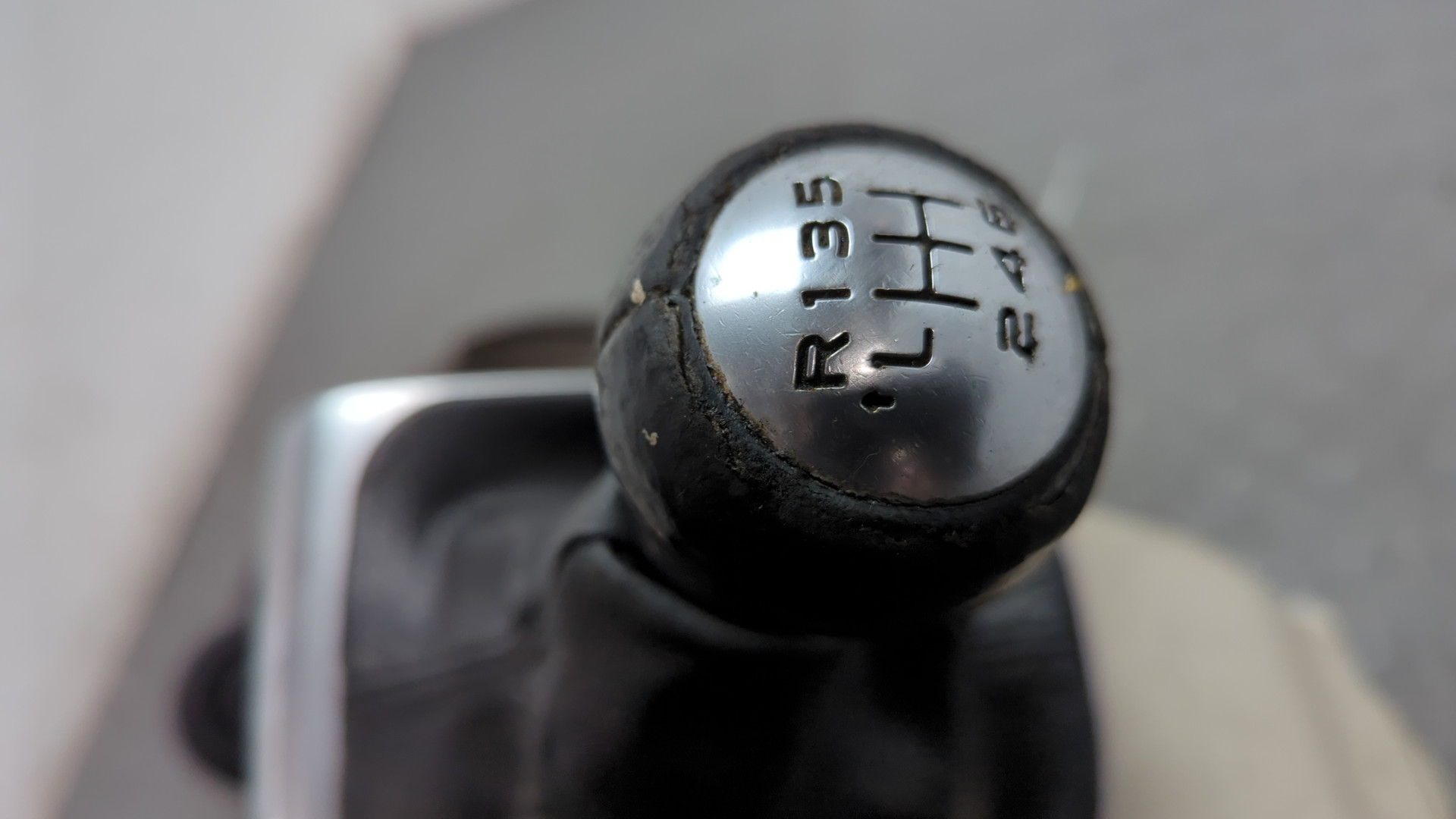 Кулиса МКПП / АКПП