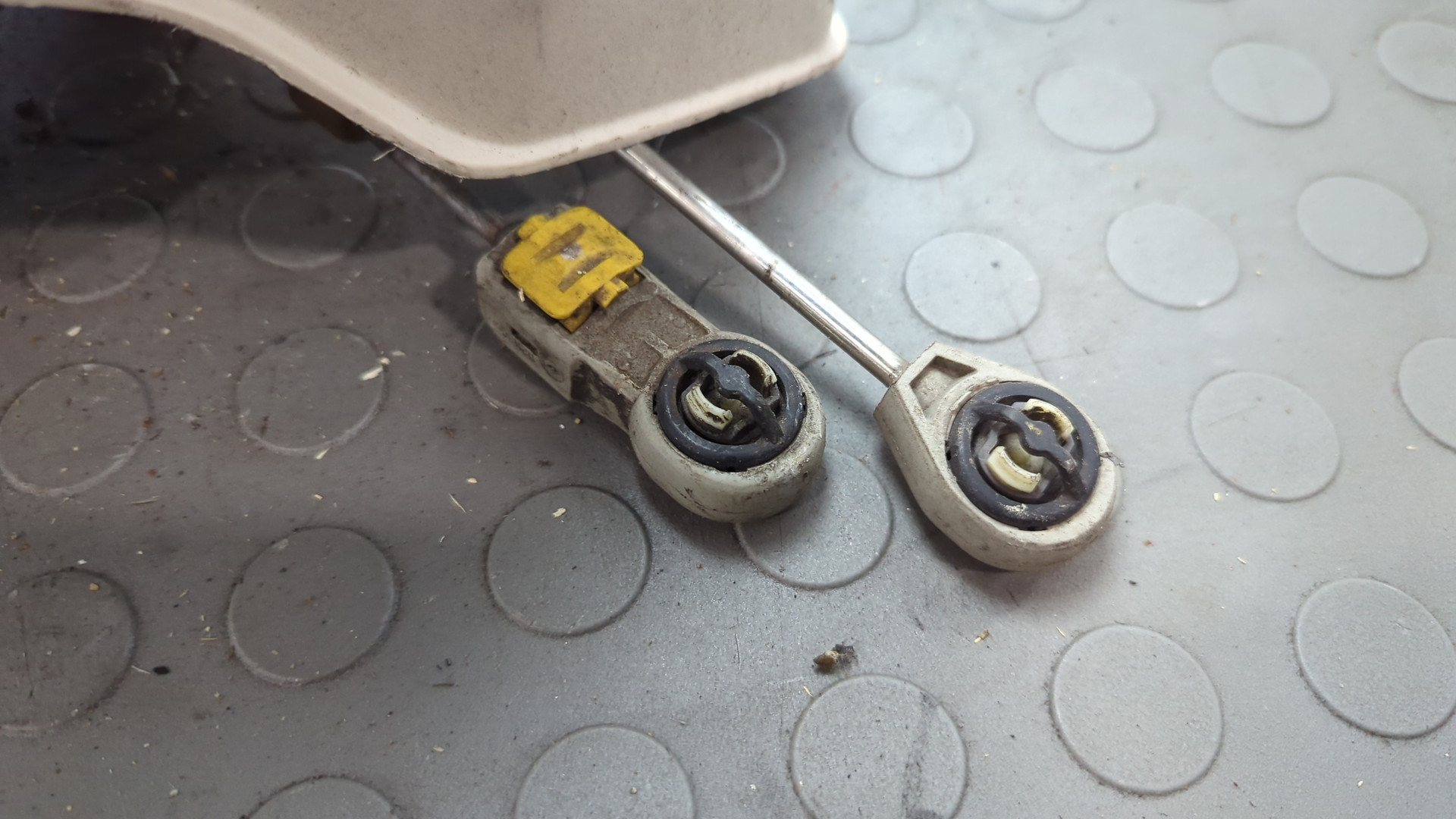 Кулиса МКПП / АКПП