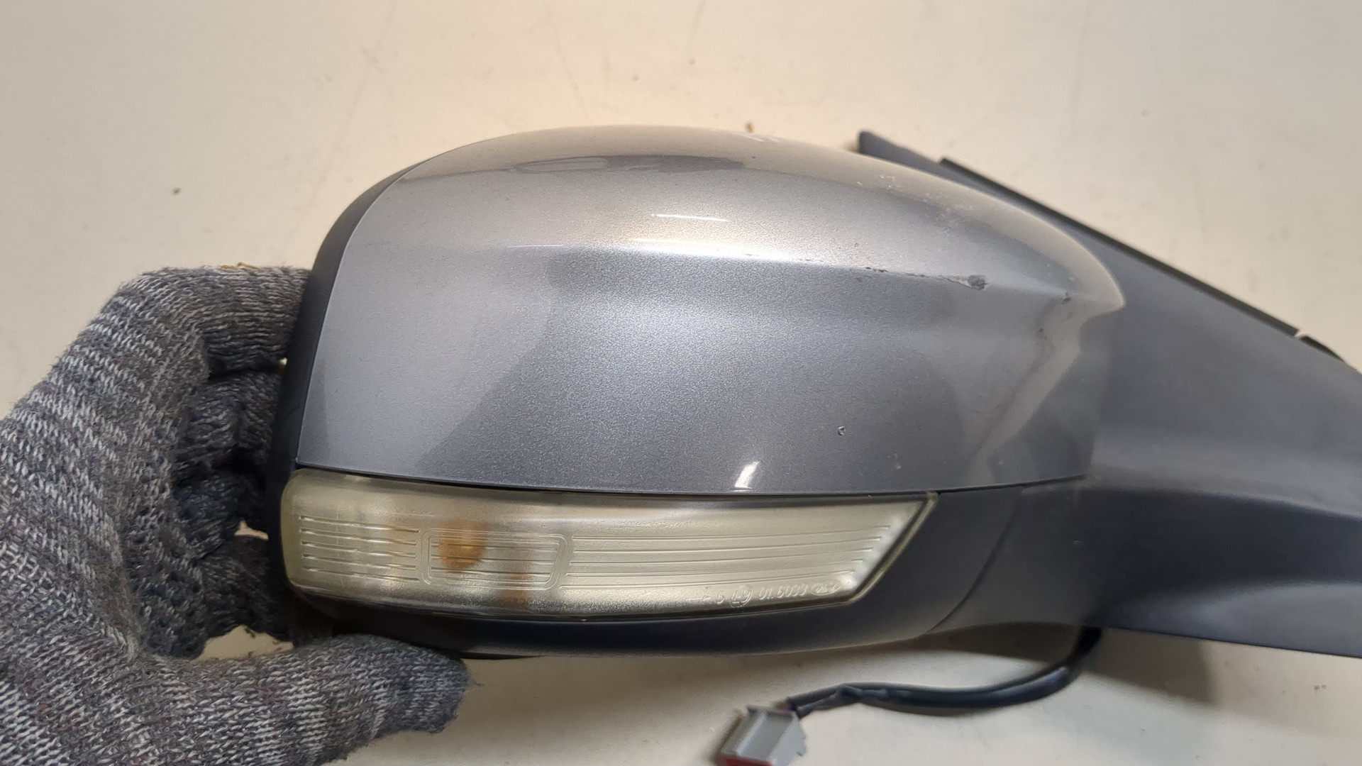 Зеркало правое электрическое