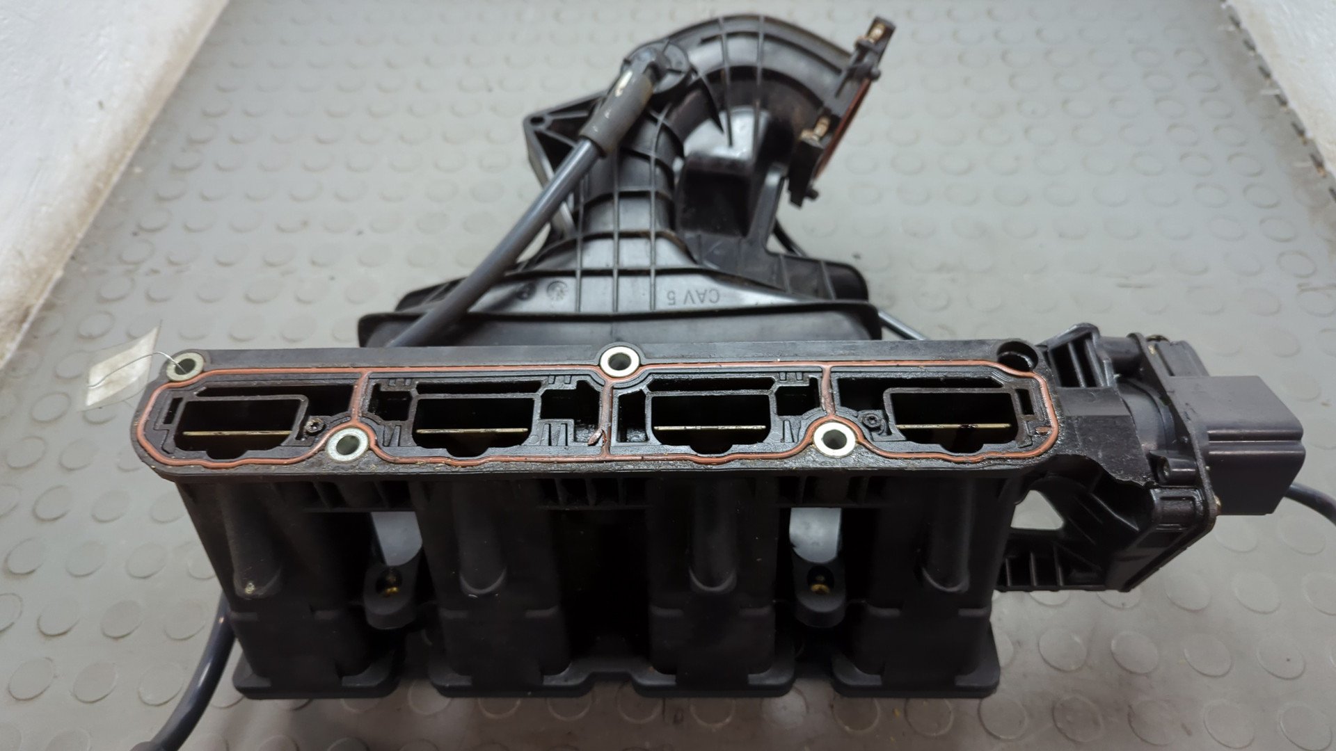 Коллектор впускной