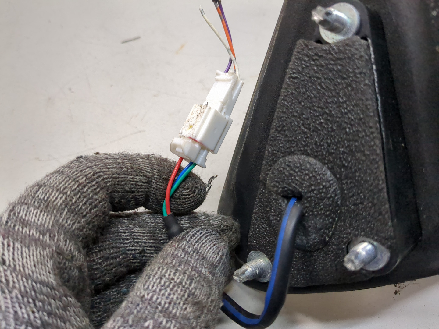 Зеркало правое электрическое