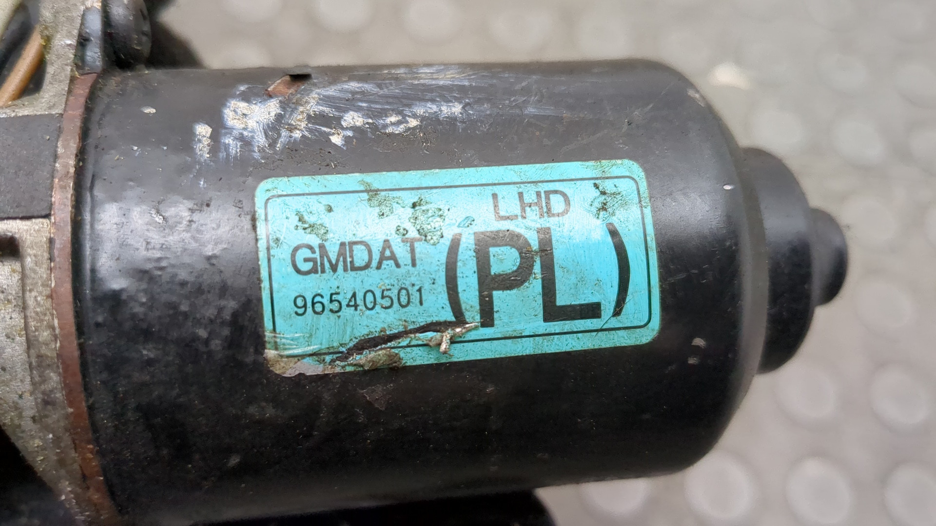 Моторчик стеклоочистителя передний