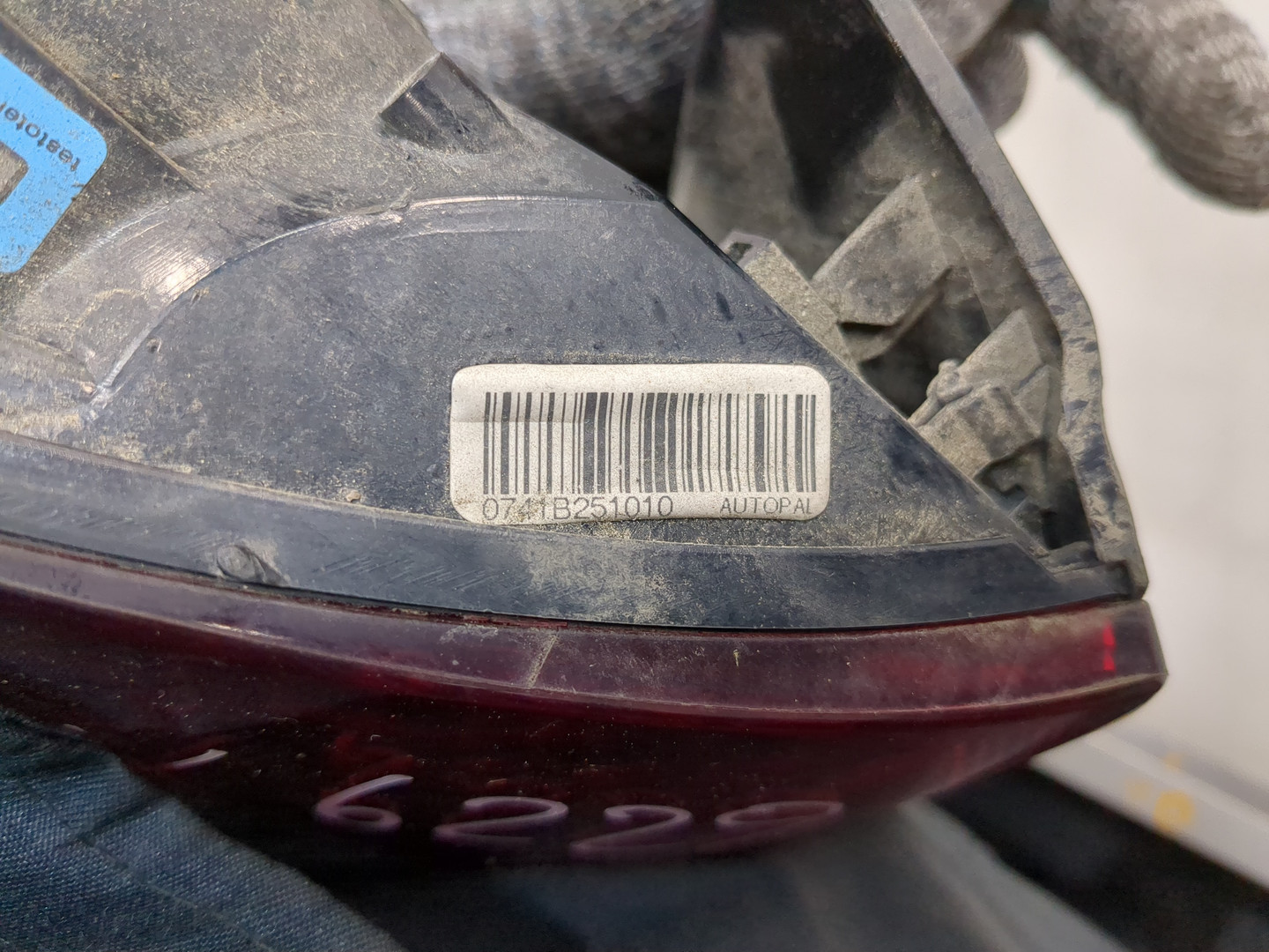 Фонарь задний левый