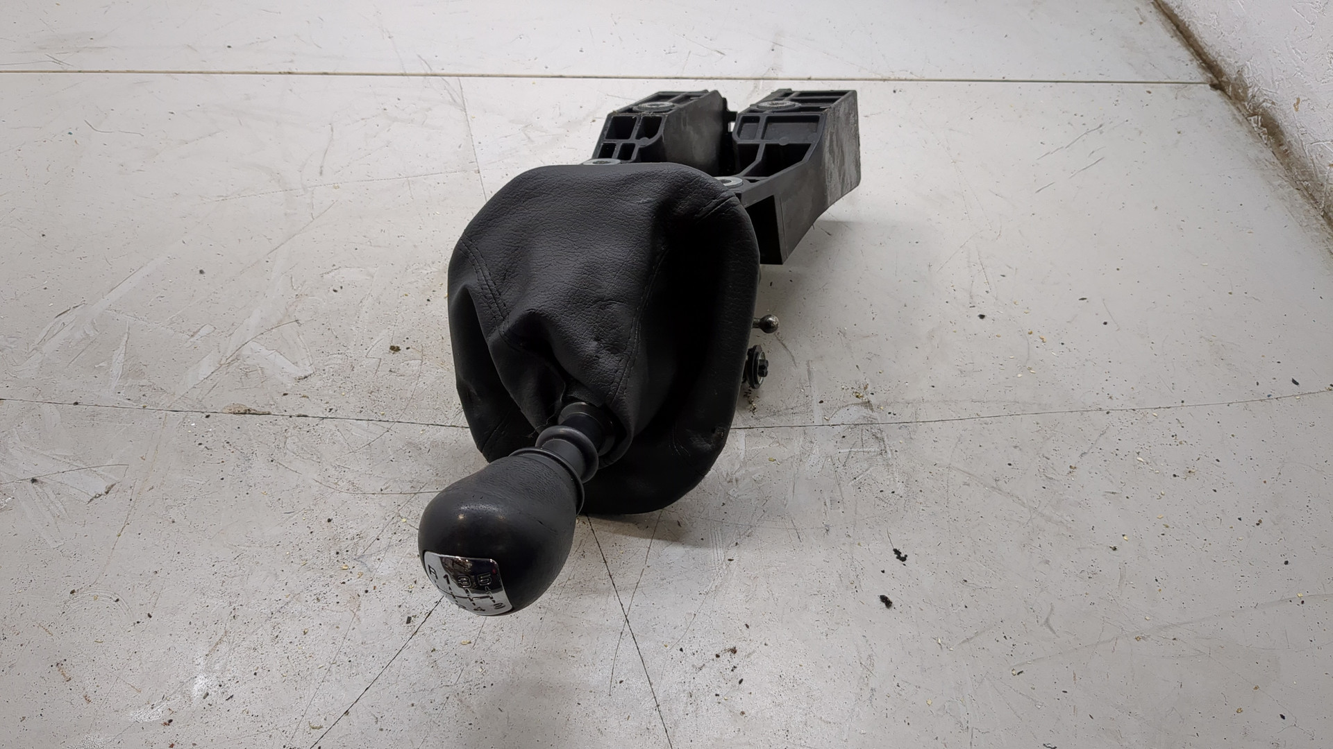 Кулиса МКПП / АКПП