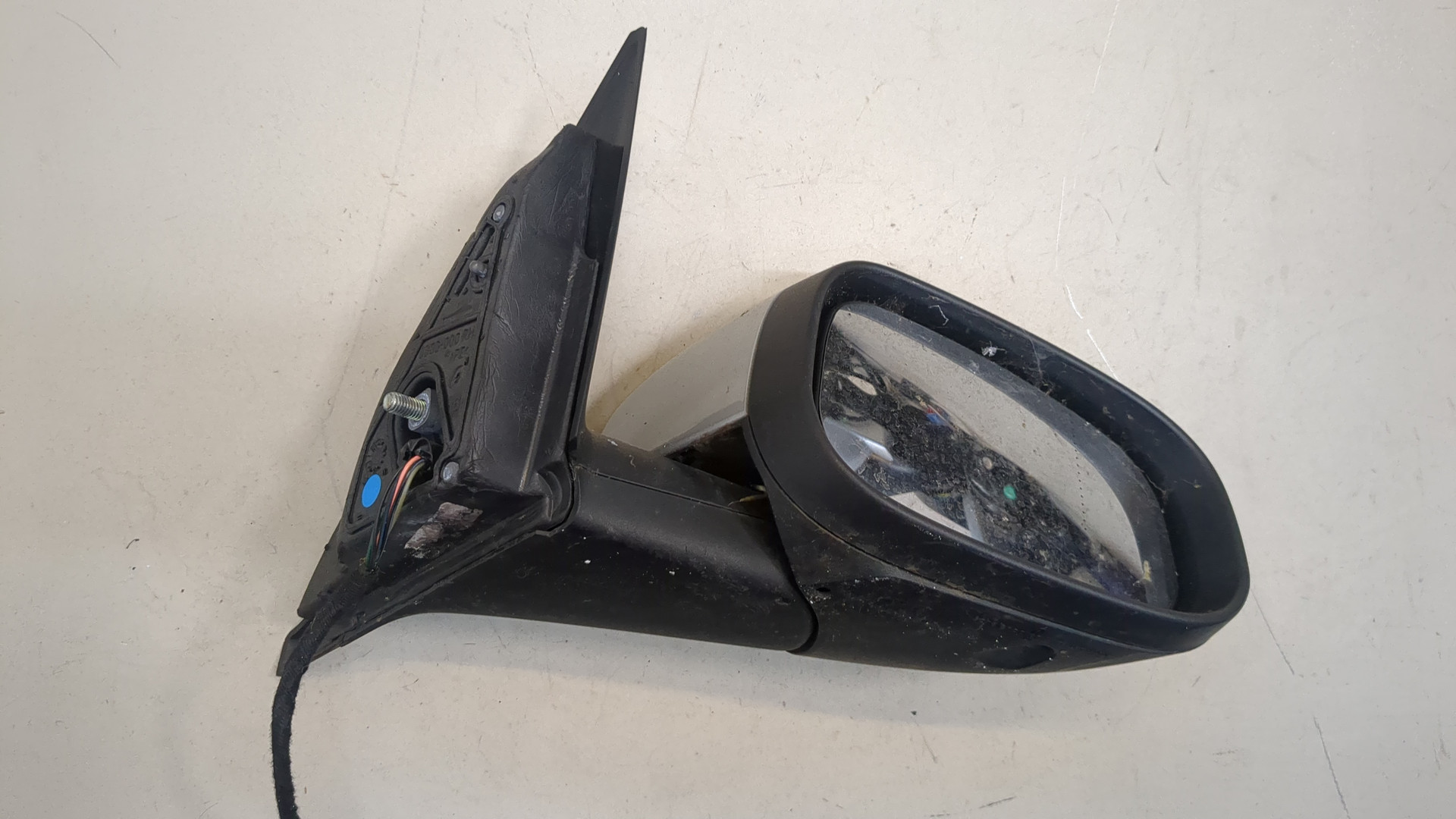 Зеркало правое электрическое