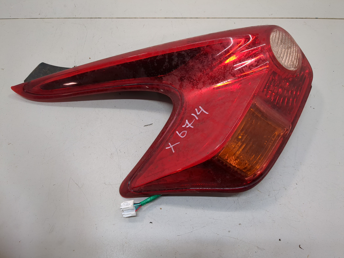 Фонарь задний левый