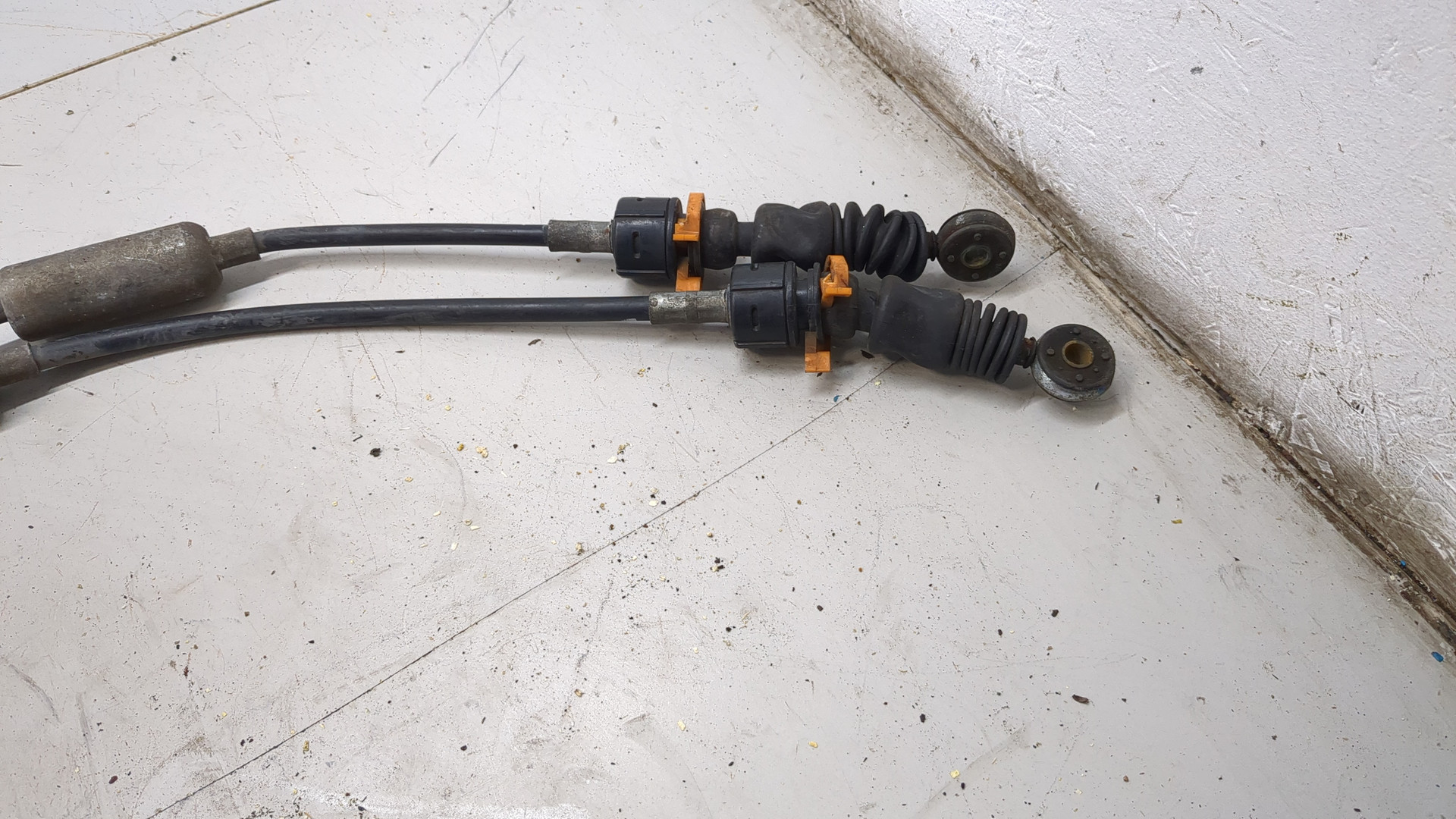 Трос КПП (выбора/переключения передач)