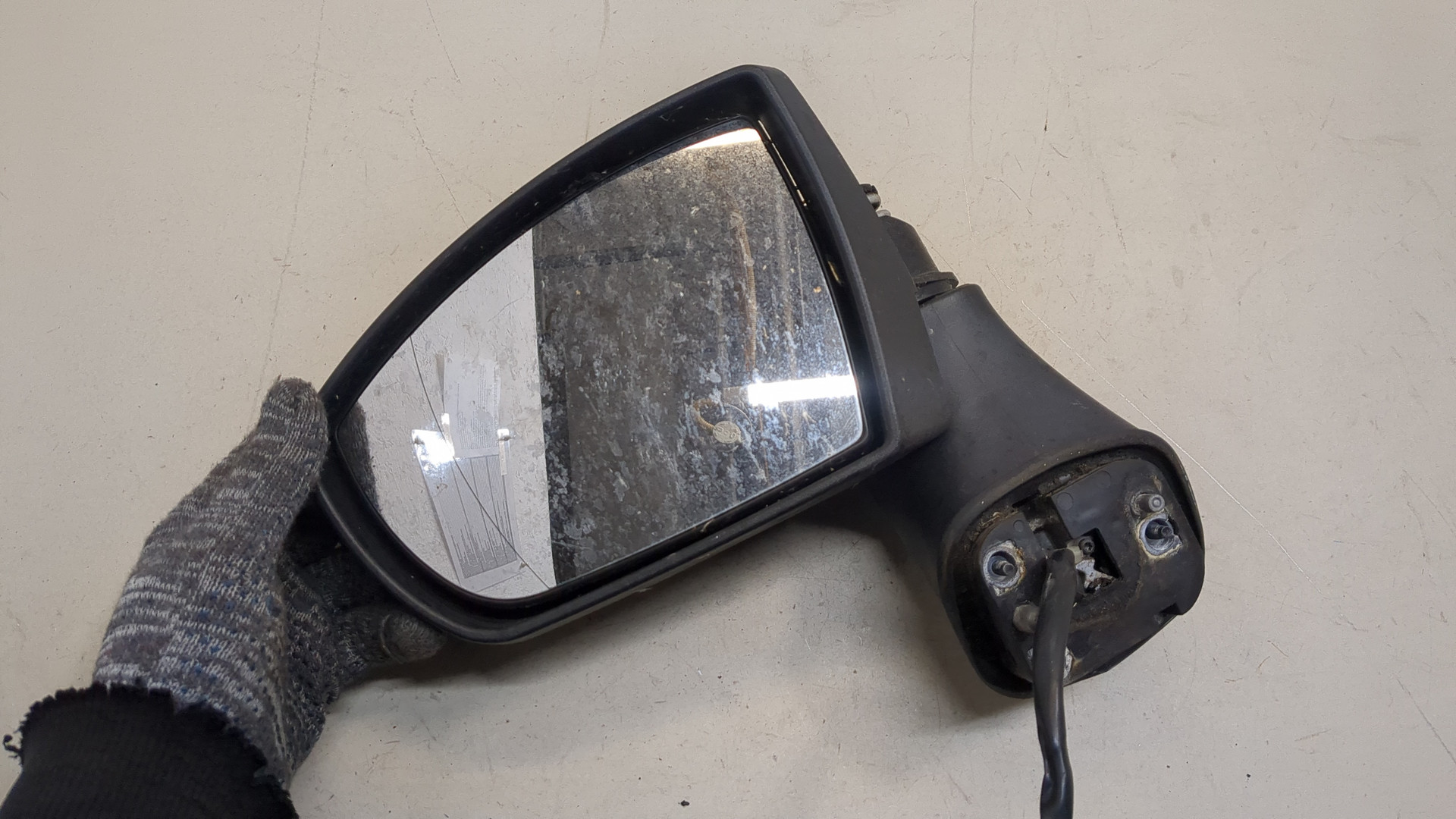 Зеркало левое электрическое
