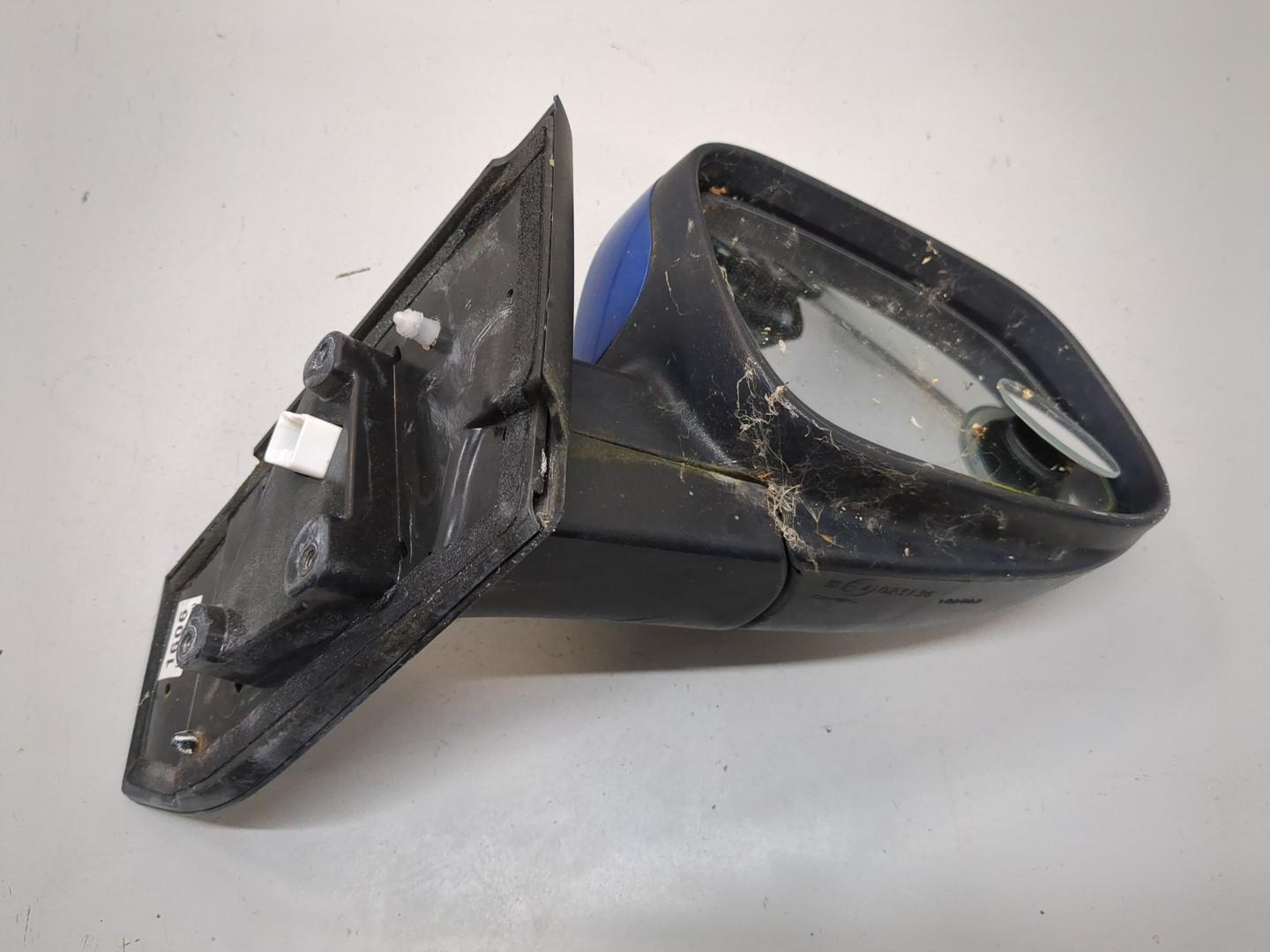 Зеркало правое электрическое