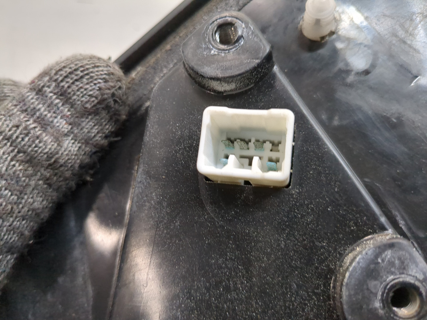 Зеркало правое электрическое