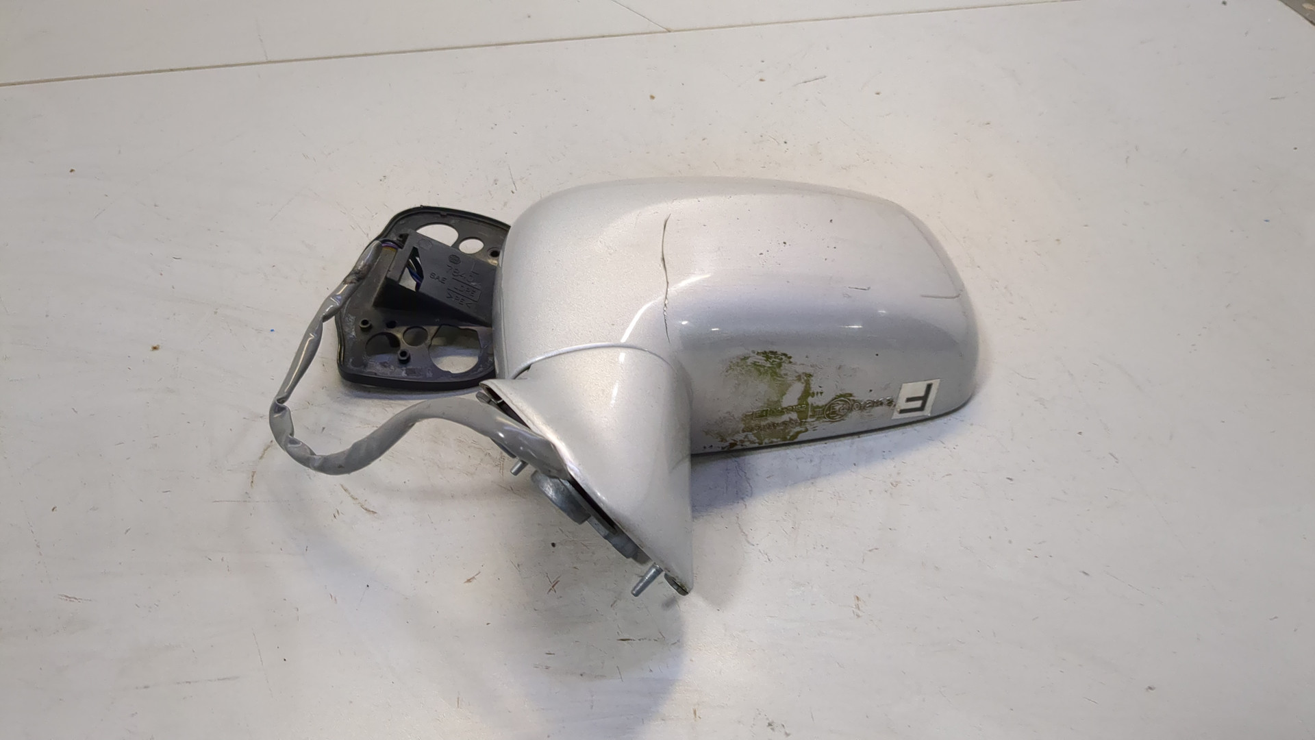 Зеркало левое электрическое