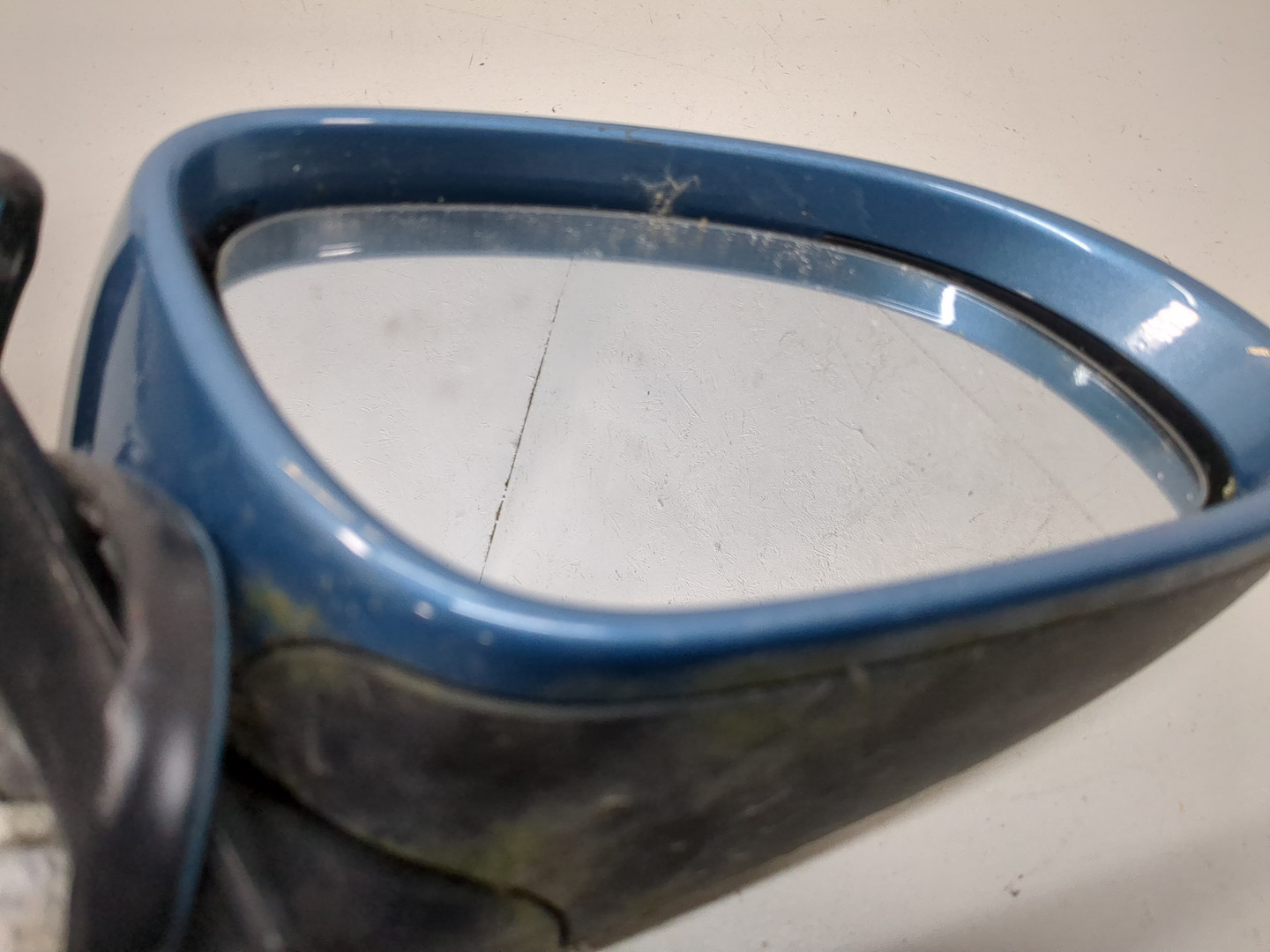 Зеркало правое электрическое