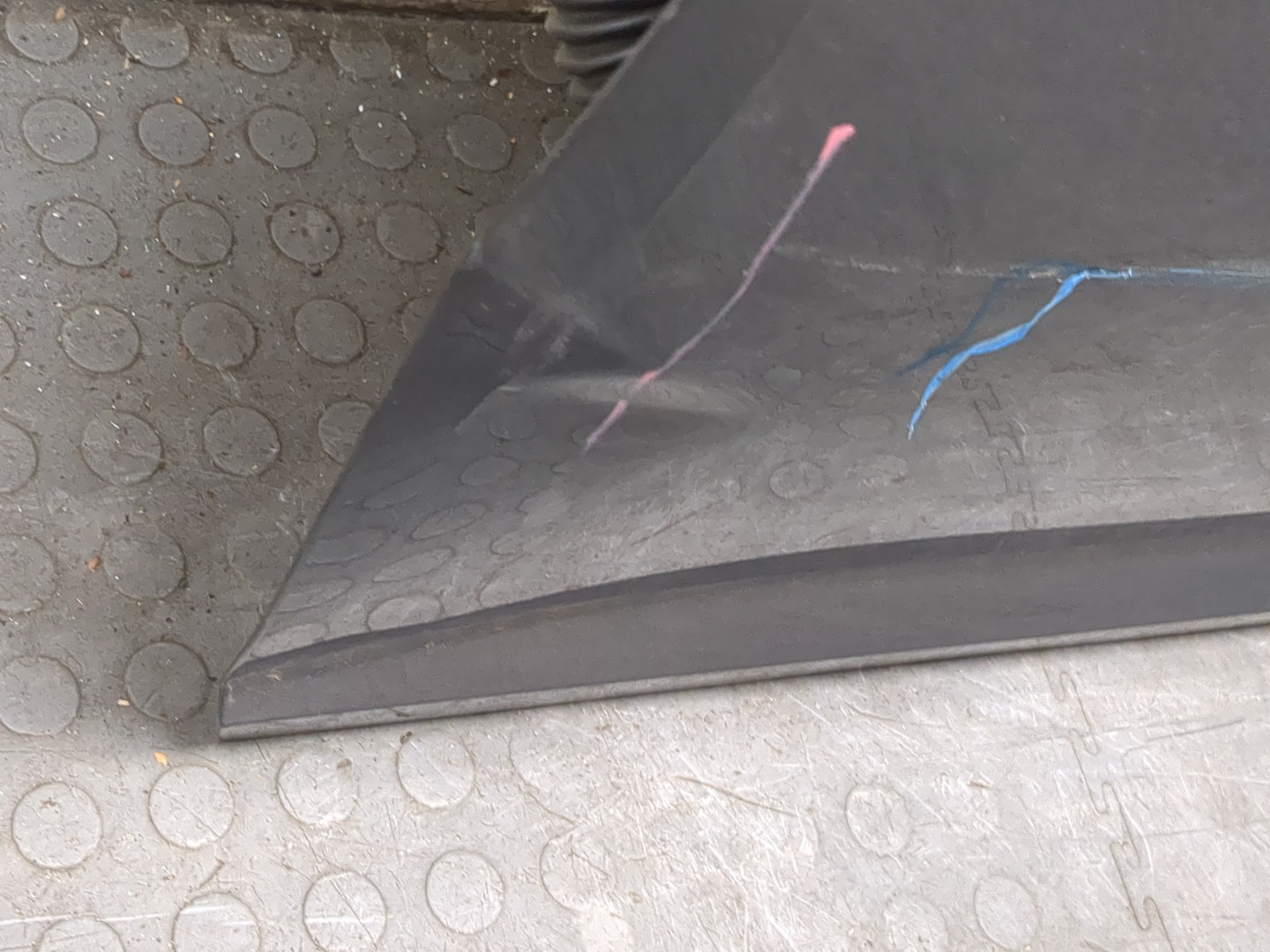 Дверь передняя левая