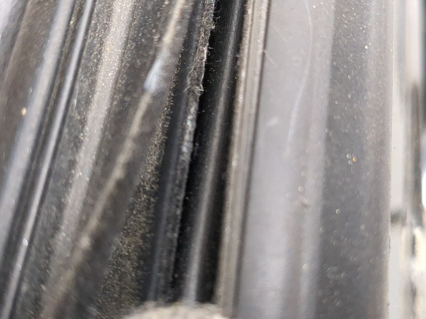 Дверь передняя левая