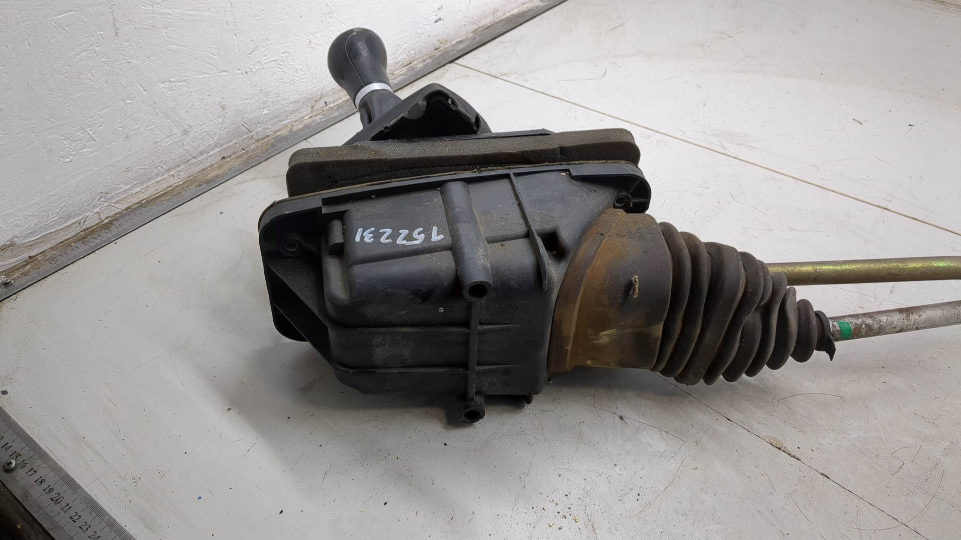 Кулиса МКПП / АКПП