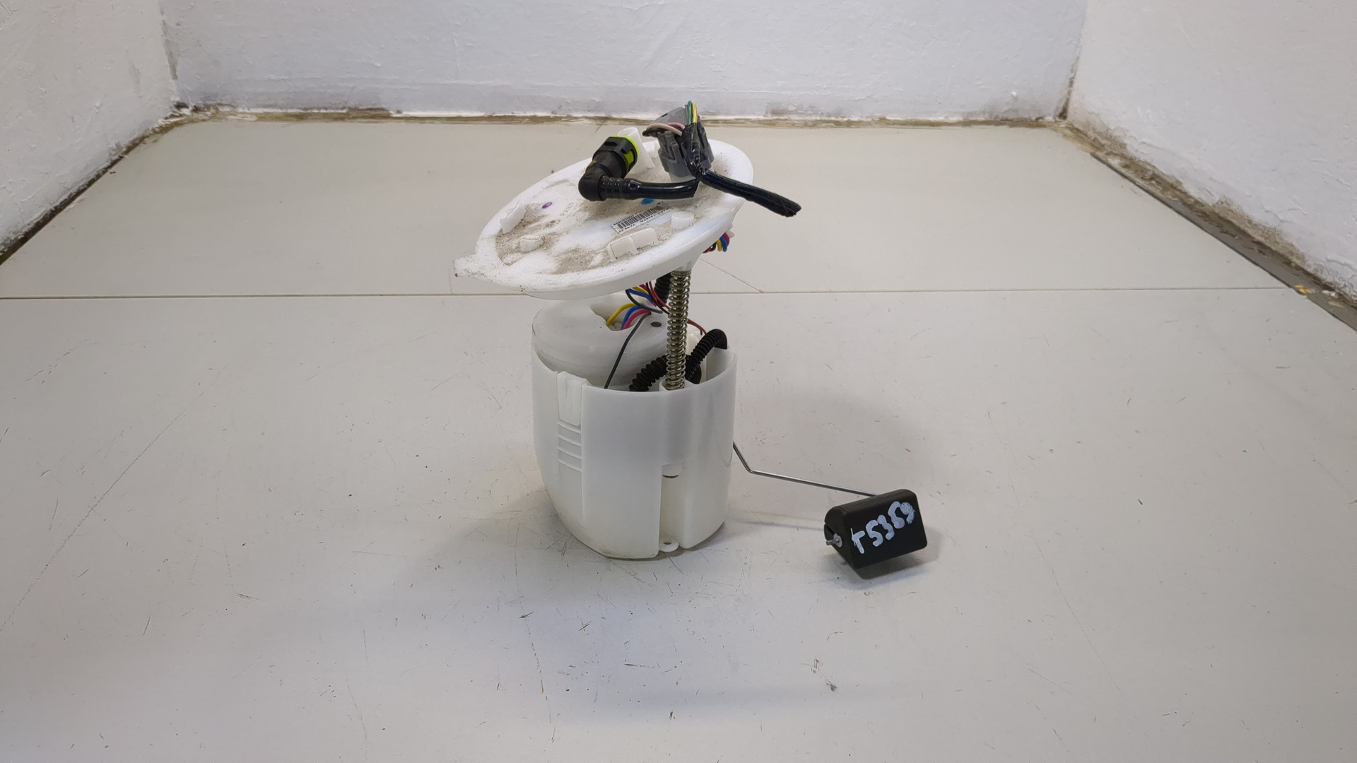 Насос топливный электрический