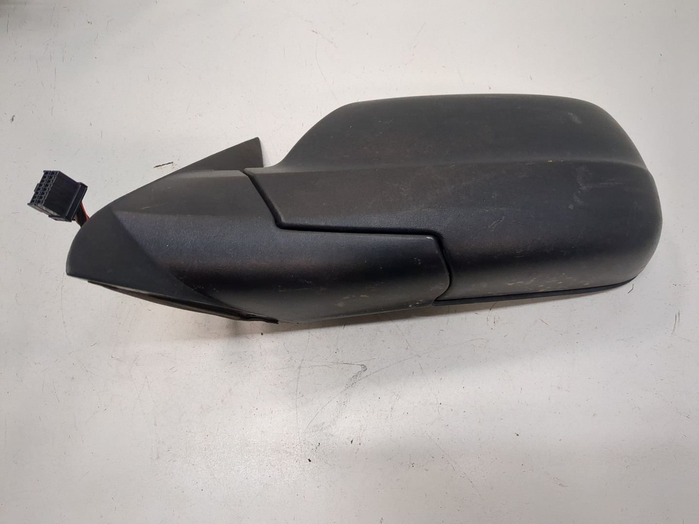 Зеркало левое электрическое