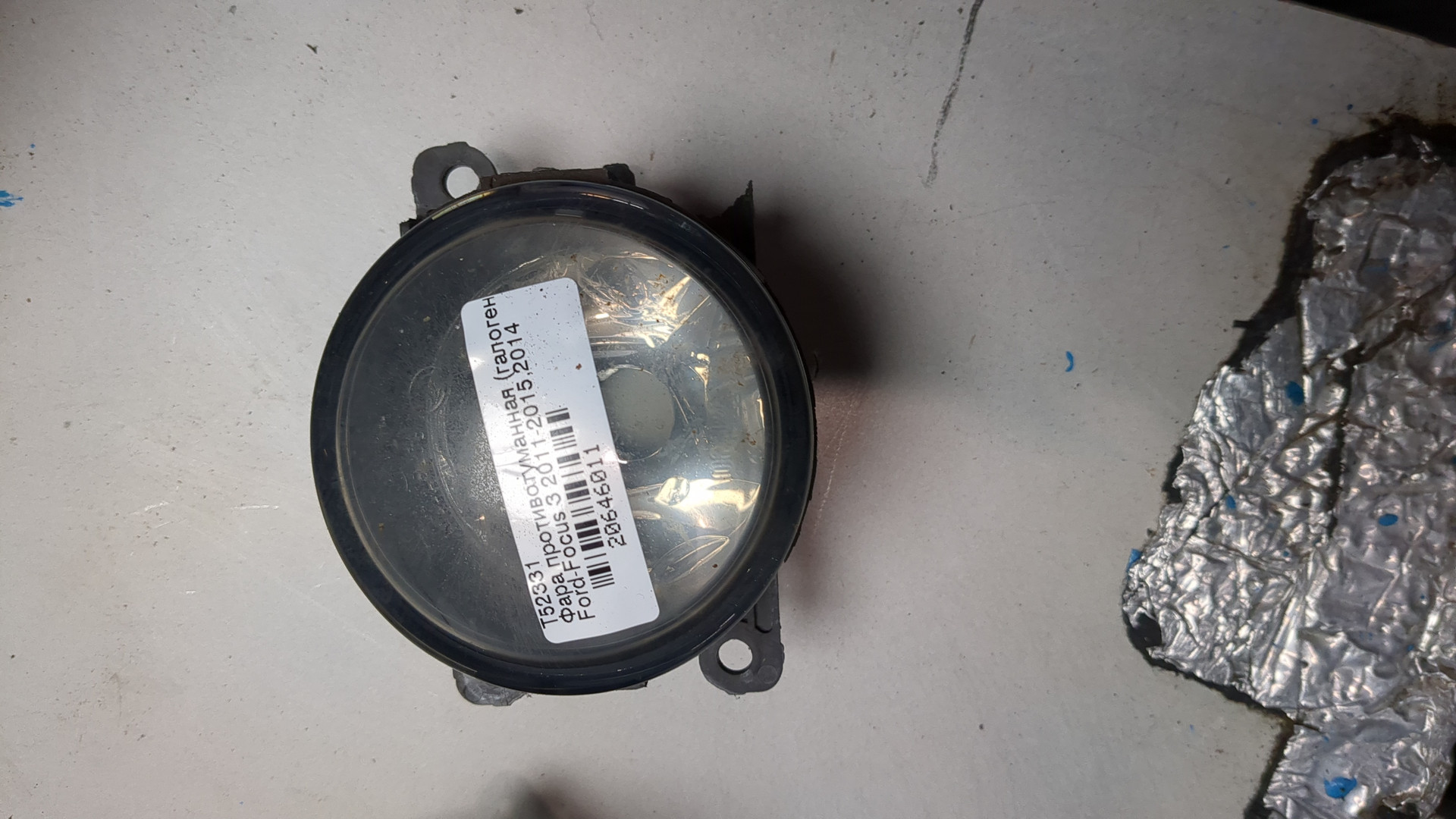 Фара противотуманная правая