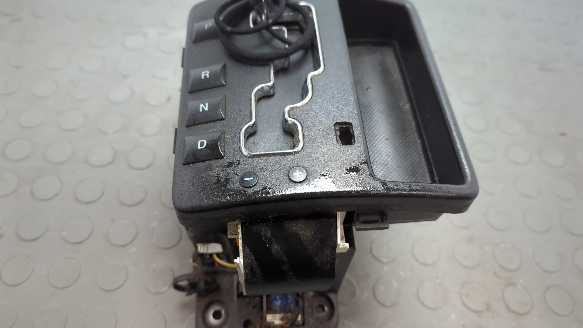 Кулиса МКПП / АКПП