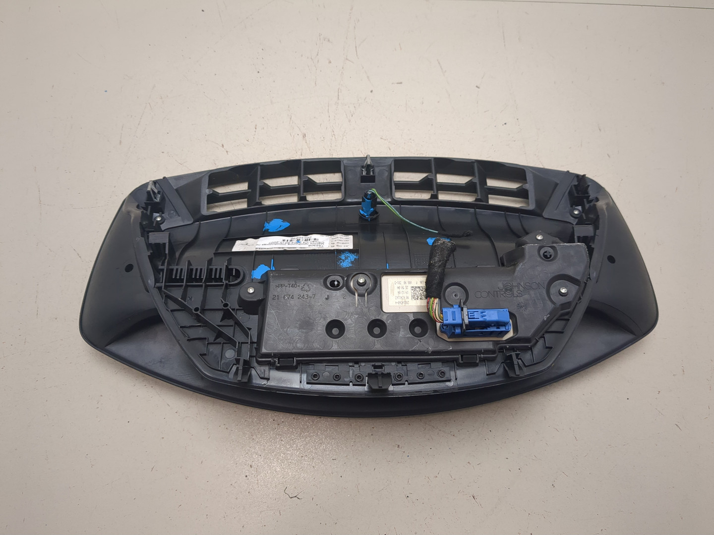 Панель приборов