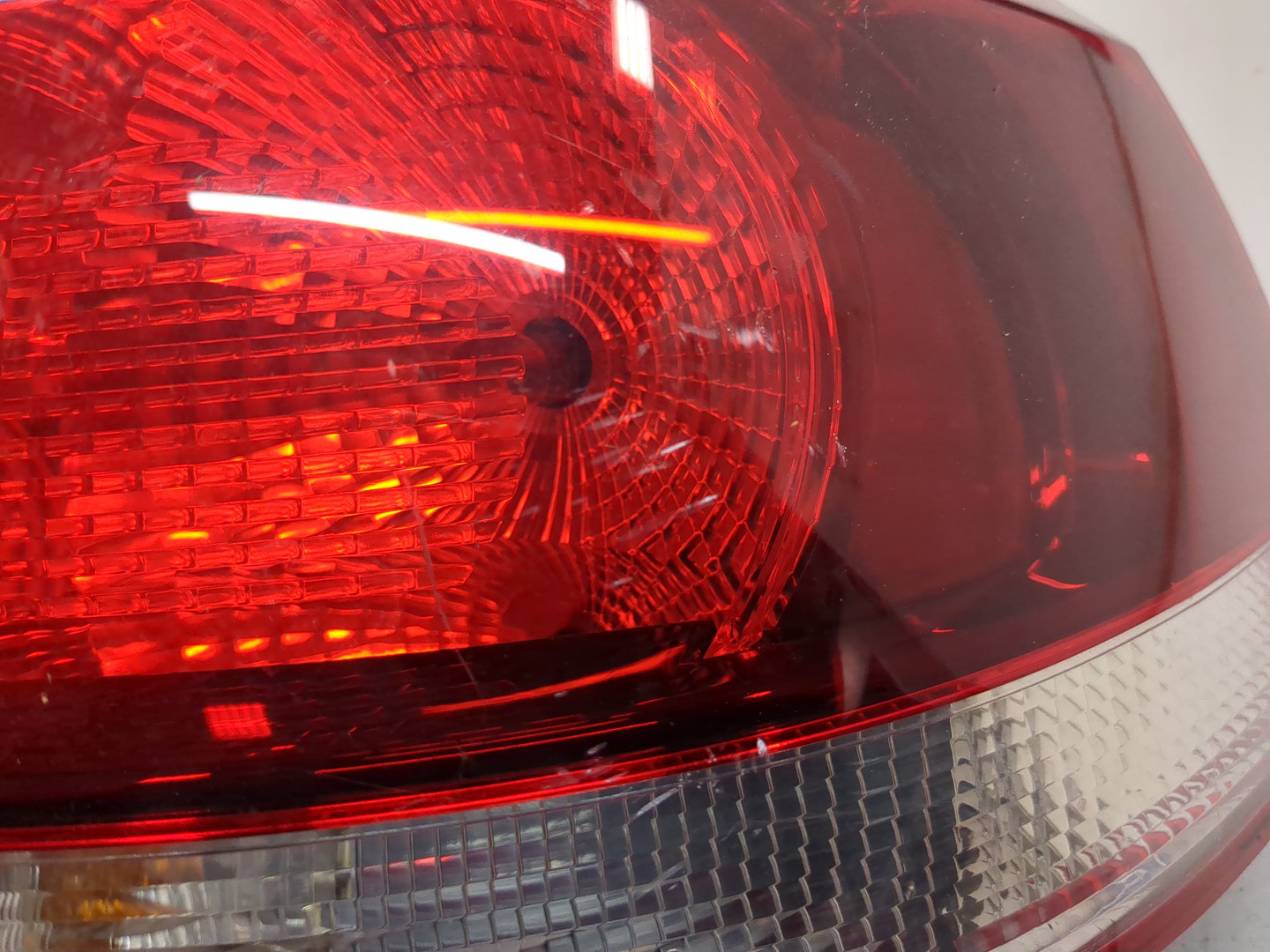 Фонарь задний правый