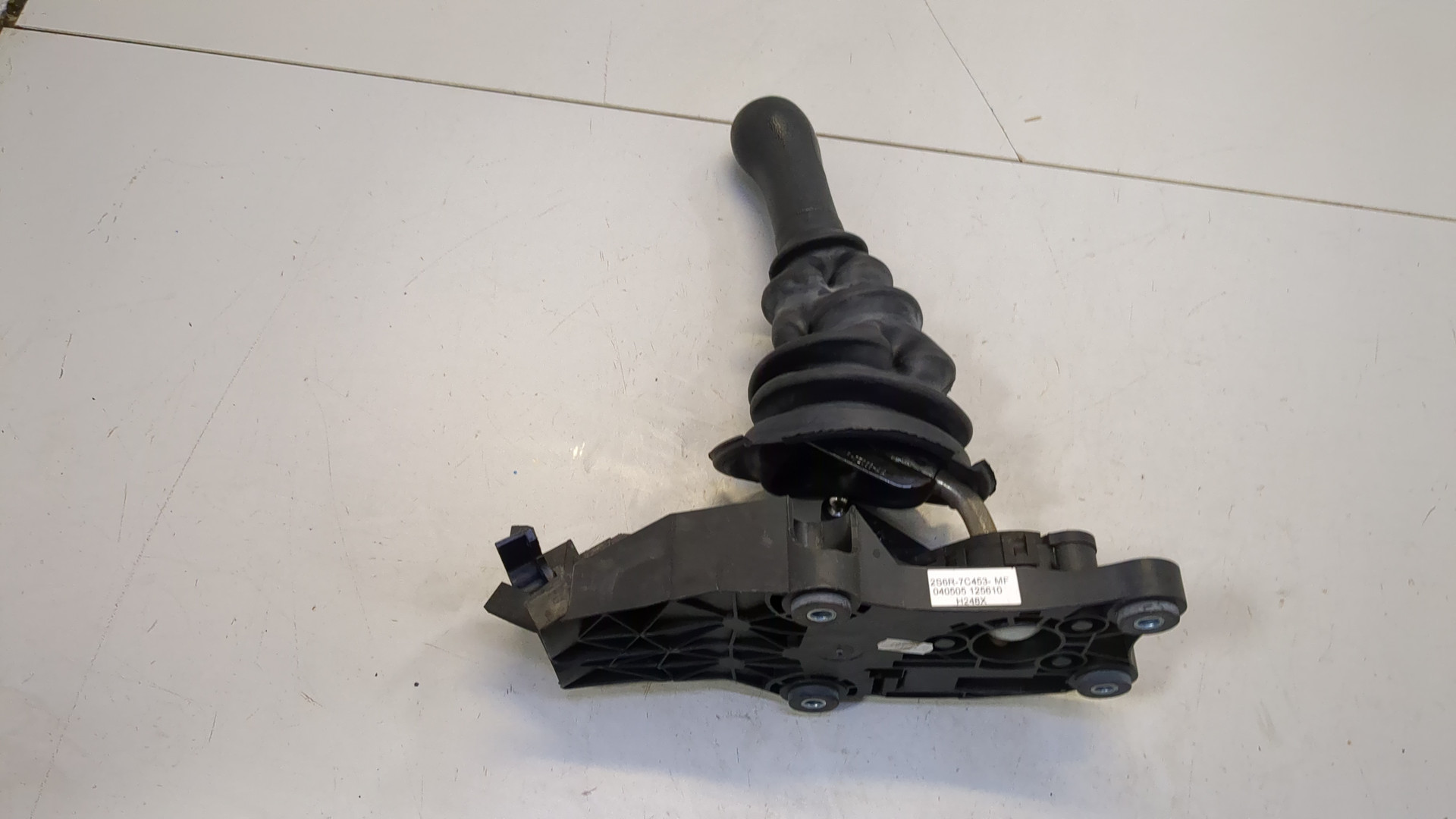 Кулиса МКПП / АКПП