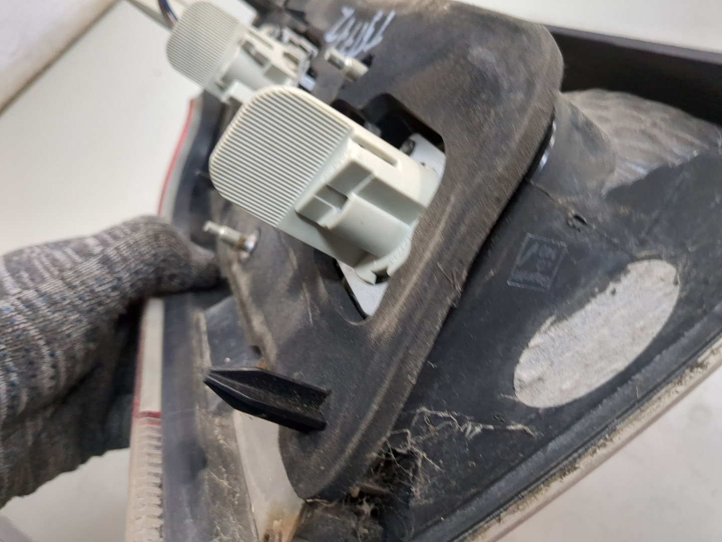 Фонарь задний правый