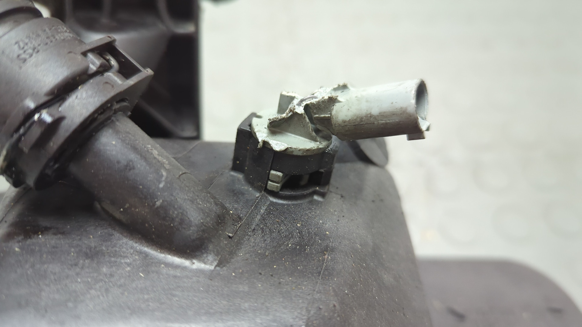 Бачок расширительный