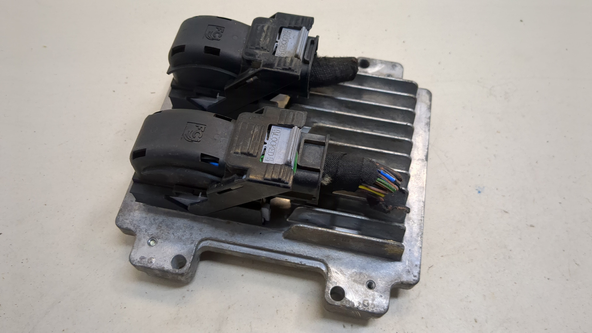 Блок управления двигателем