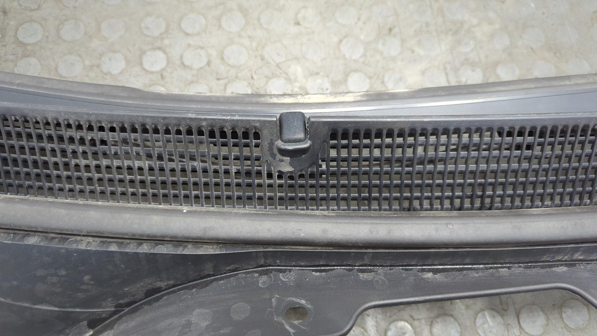 Решетка стеклоочистителей (Жабо)