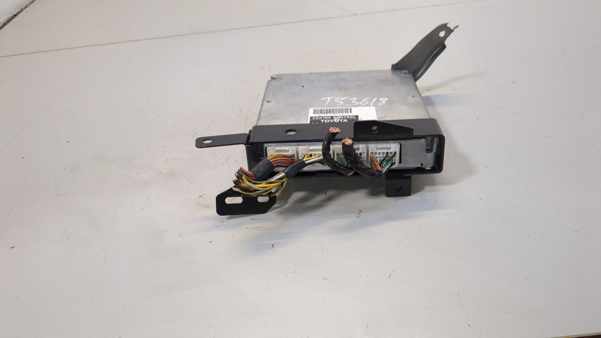 Блок управления двигателем