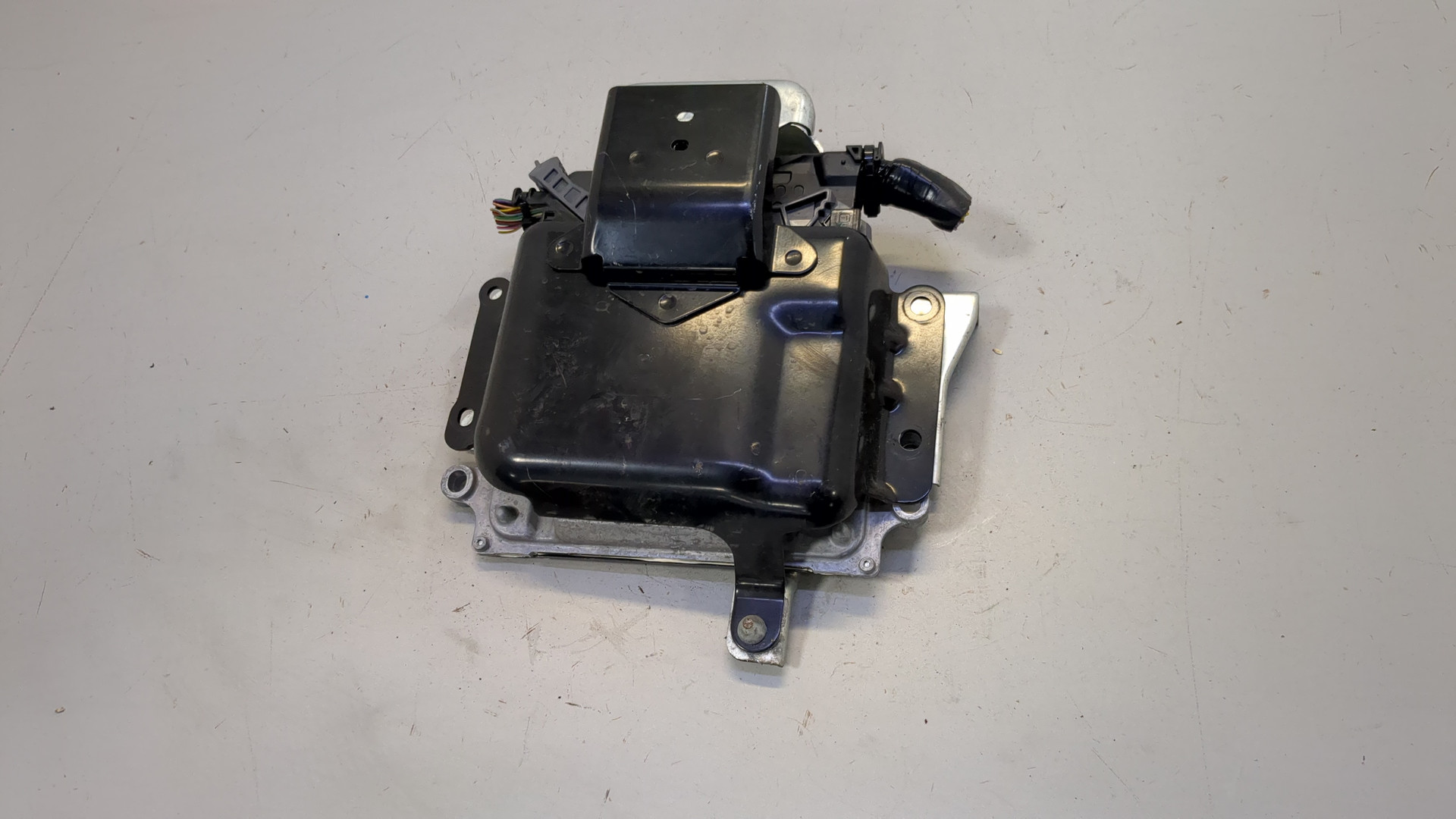 Блок управления двигателем