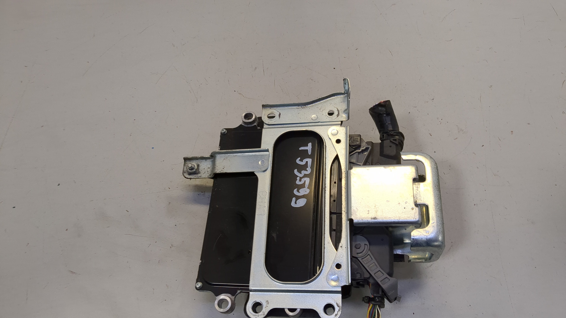 Блок управления двигателем